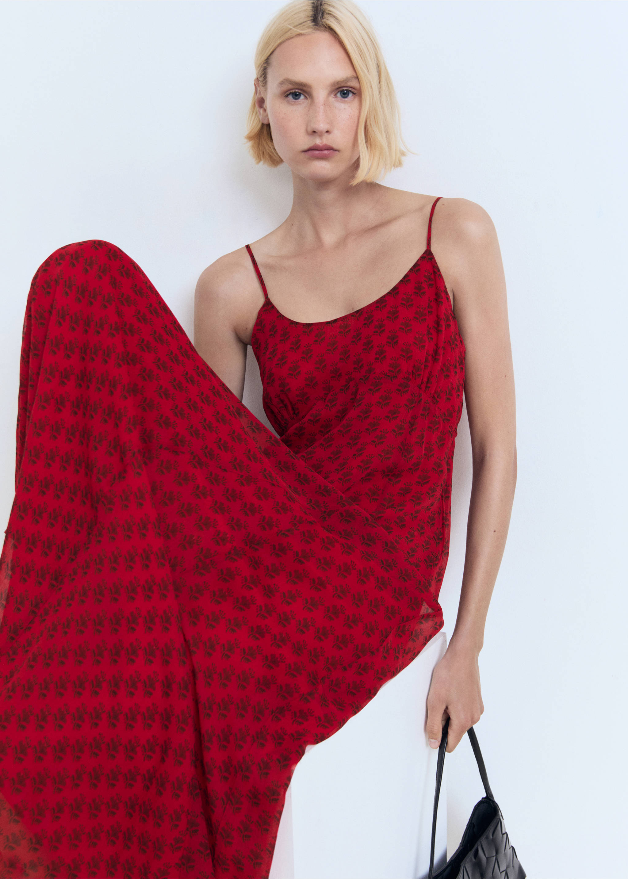 Floral-print chiffon dress - Details of the article 2, Red. Ref: 17071188-00.