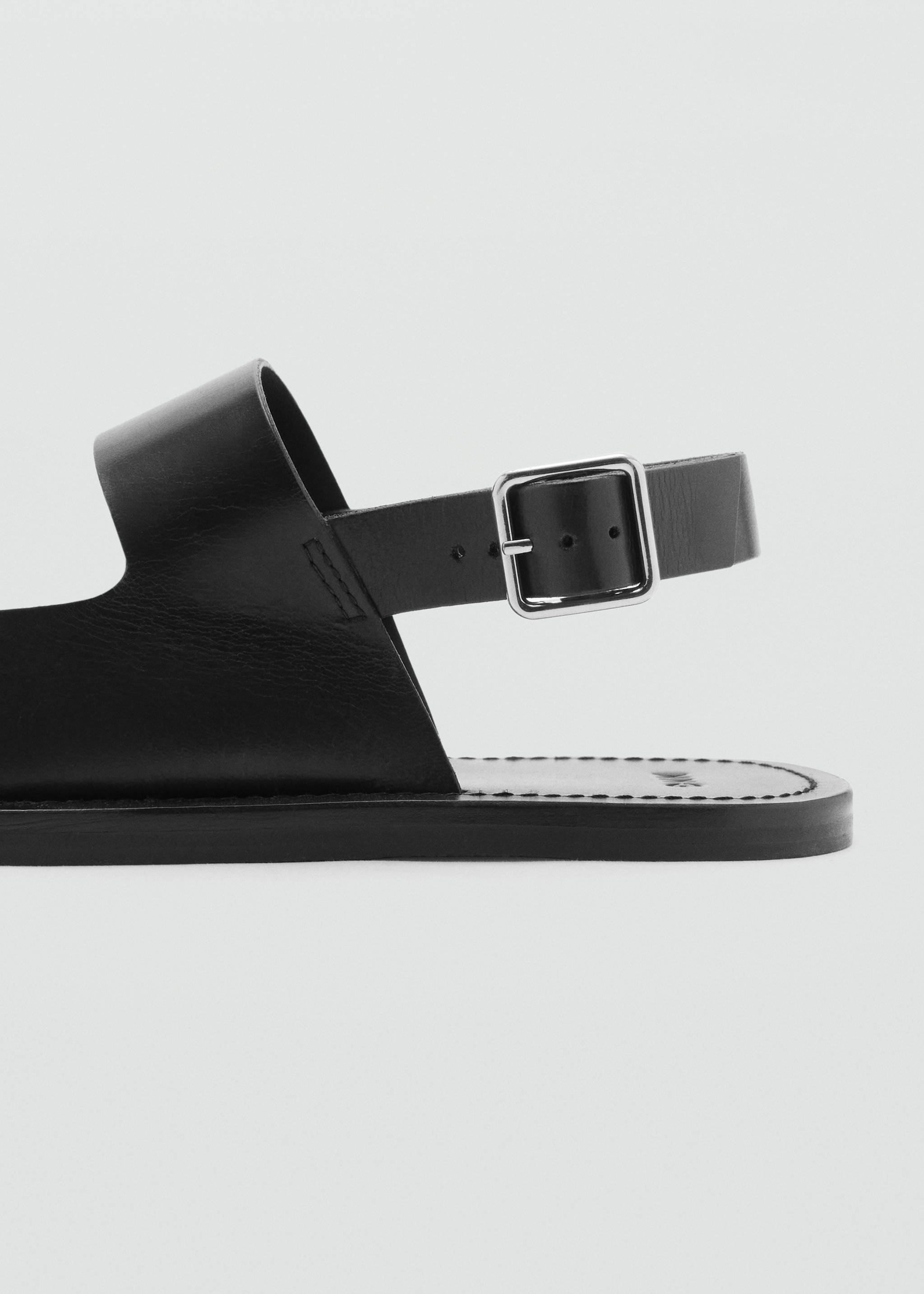 Leather sandals with straps - Details of the article 1