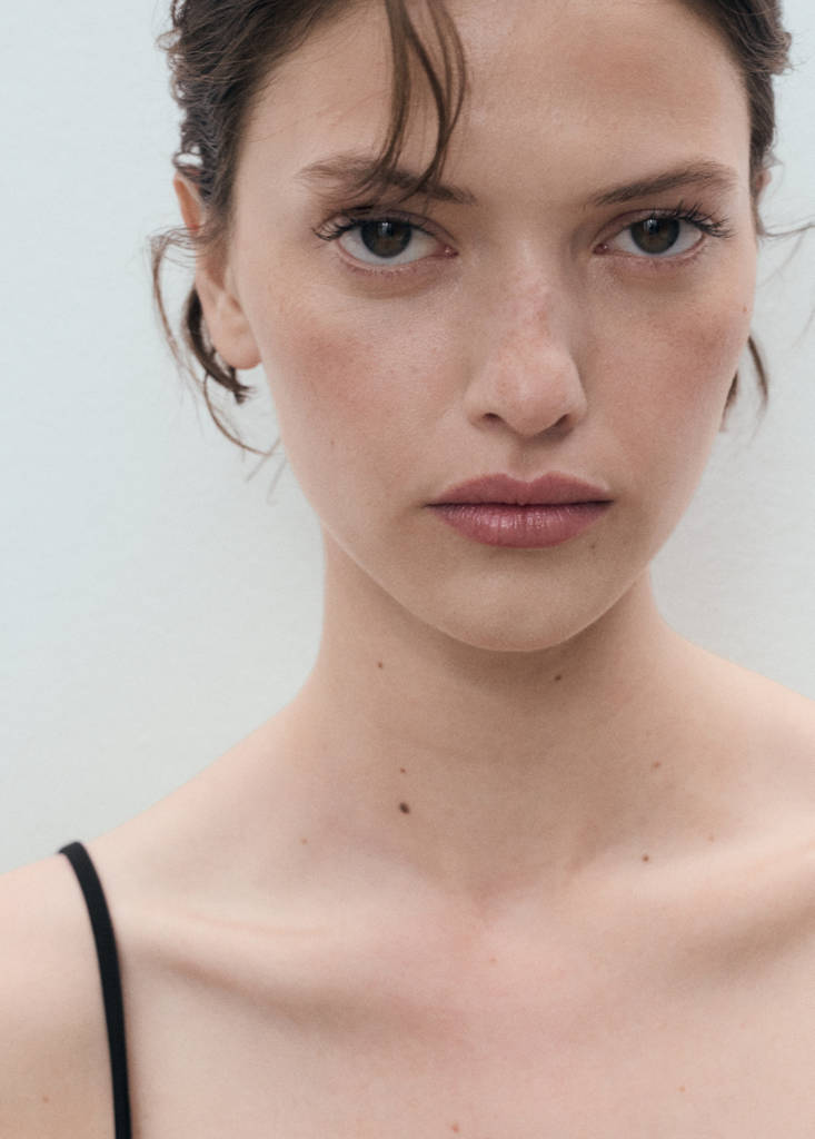 Spaghetti strap top — Black
