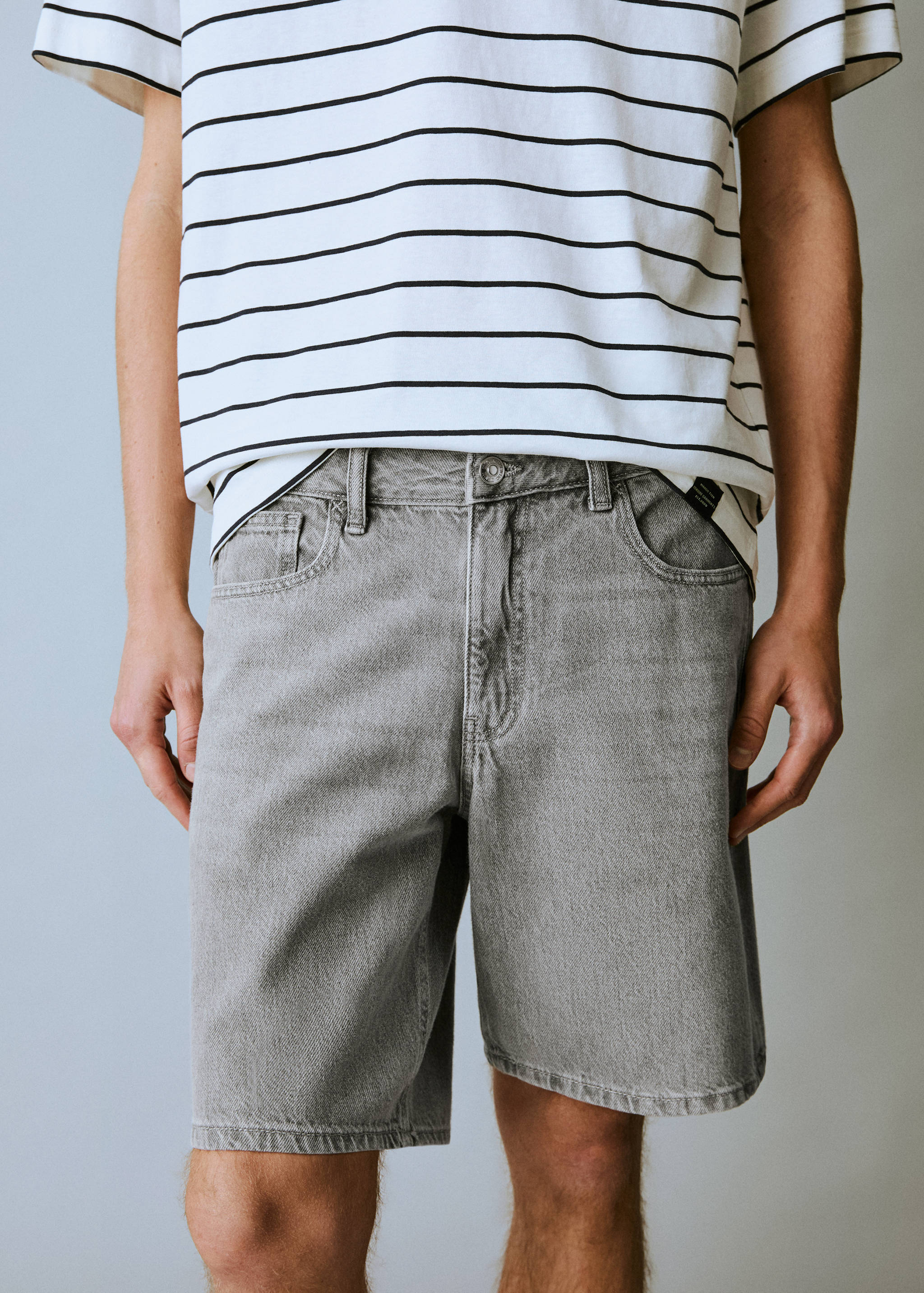 Cotton denim shorts - Details of the article 1