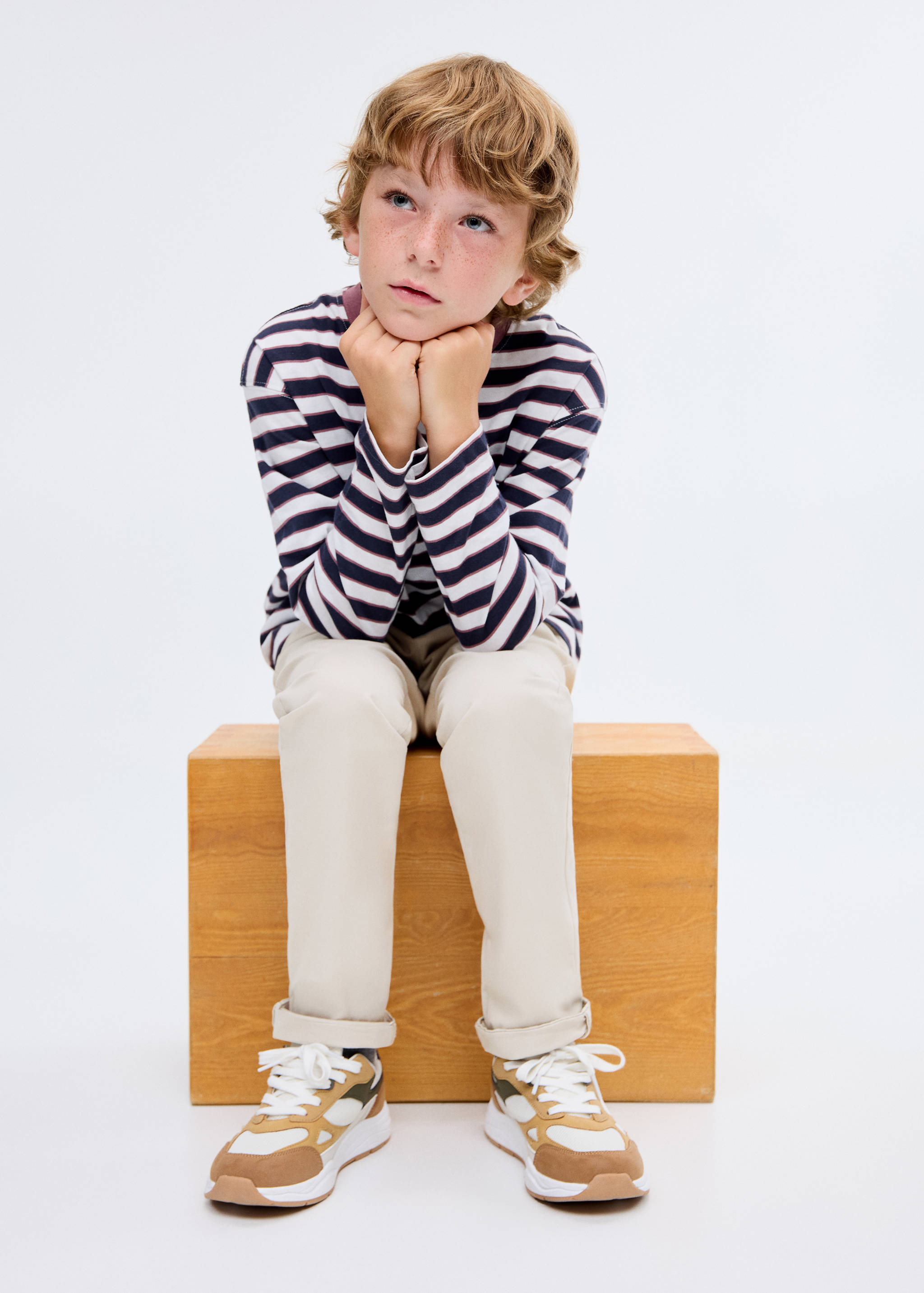 Plain chino pants - General plane