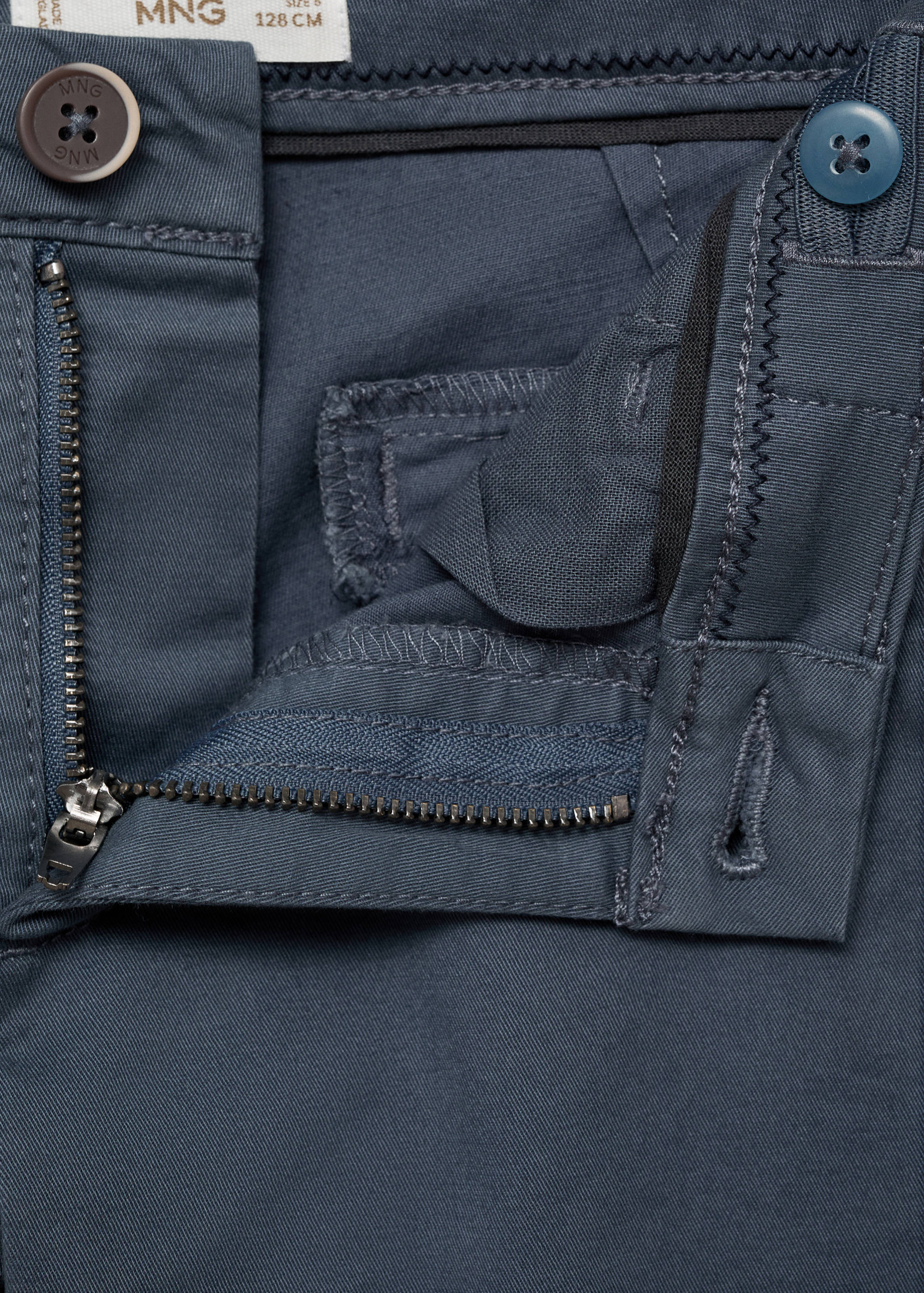 Plain chino pants - Details of the article 8