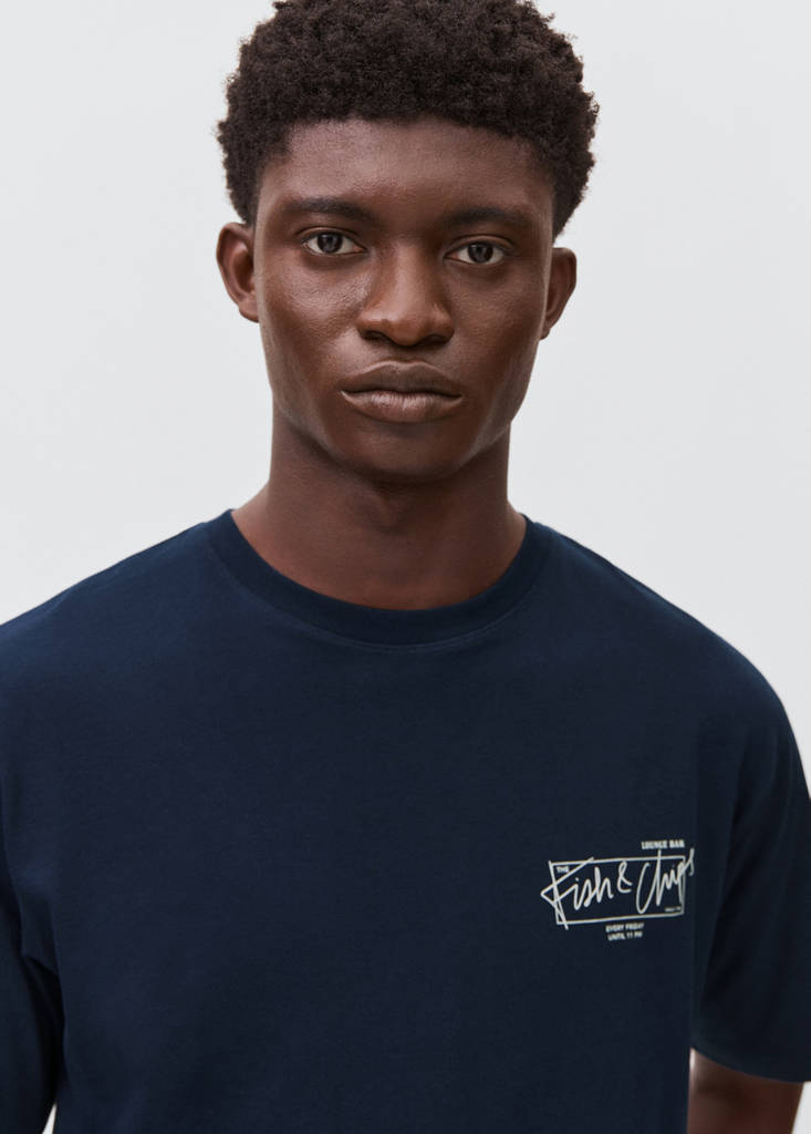 Short-sleeved printed t-shirt — Navy