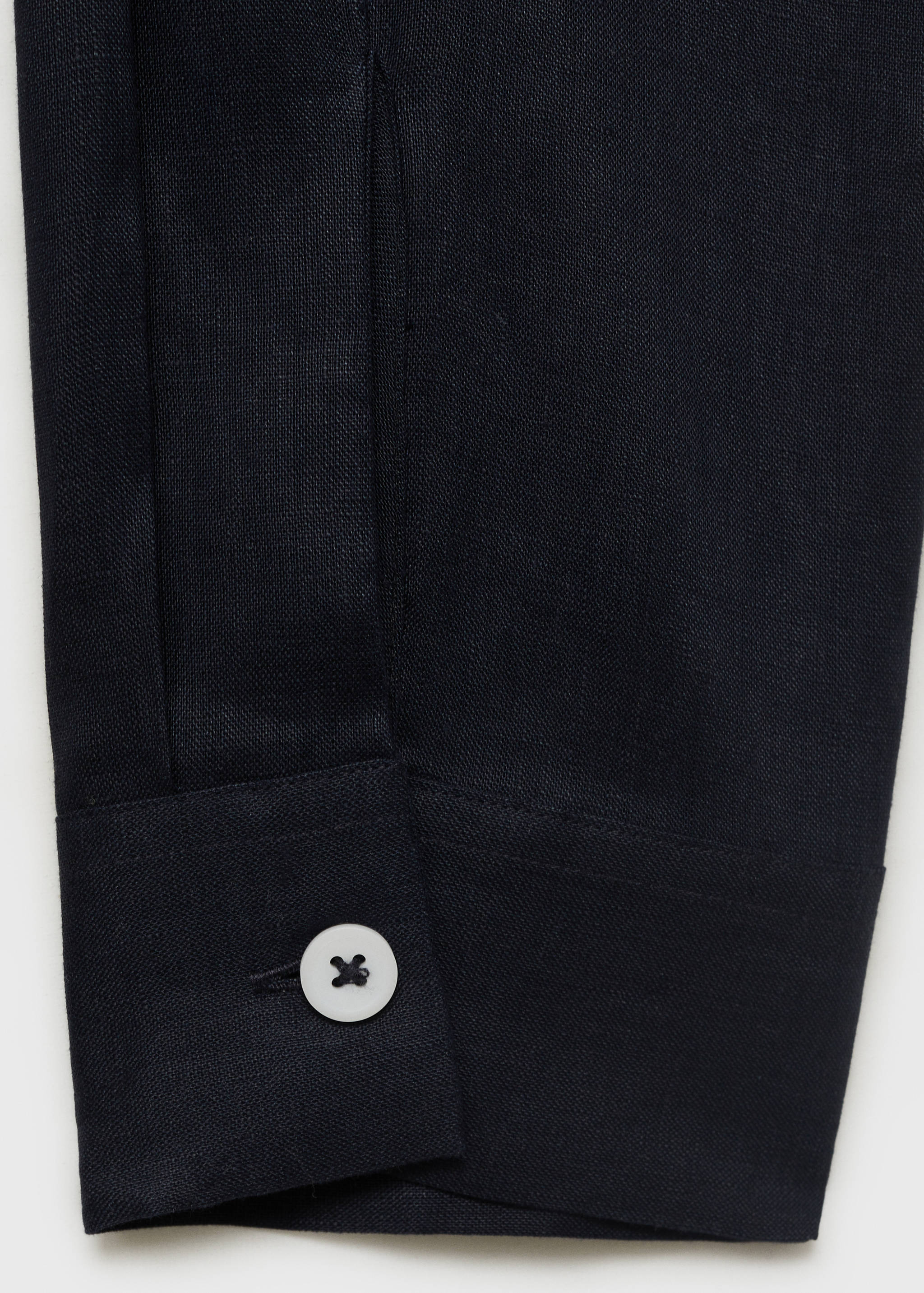 Sobrecamisa de 100% linho leve - Pormenor do artigo 0