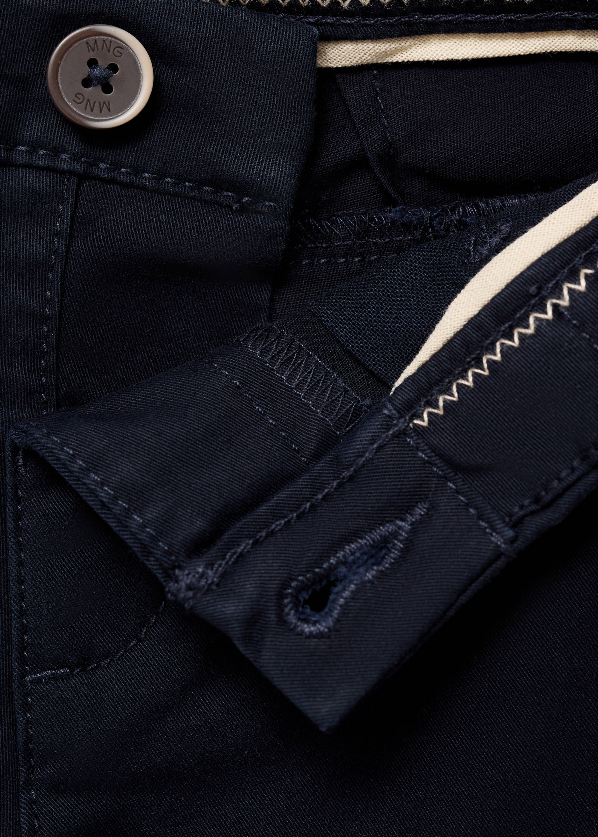 Cotton chinos - Details of the article 0
