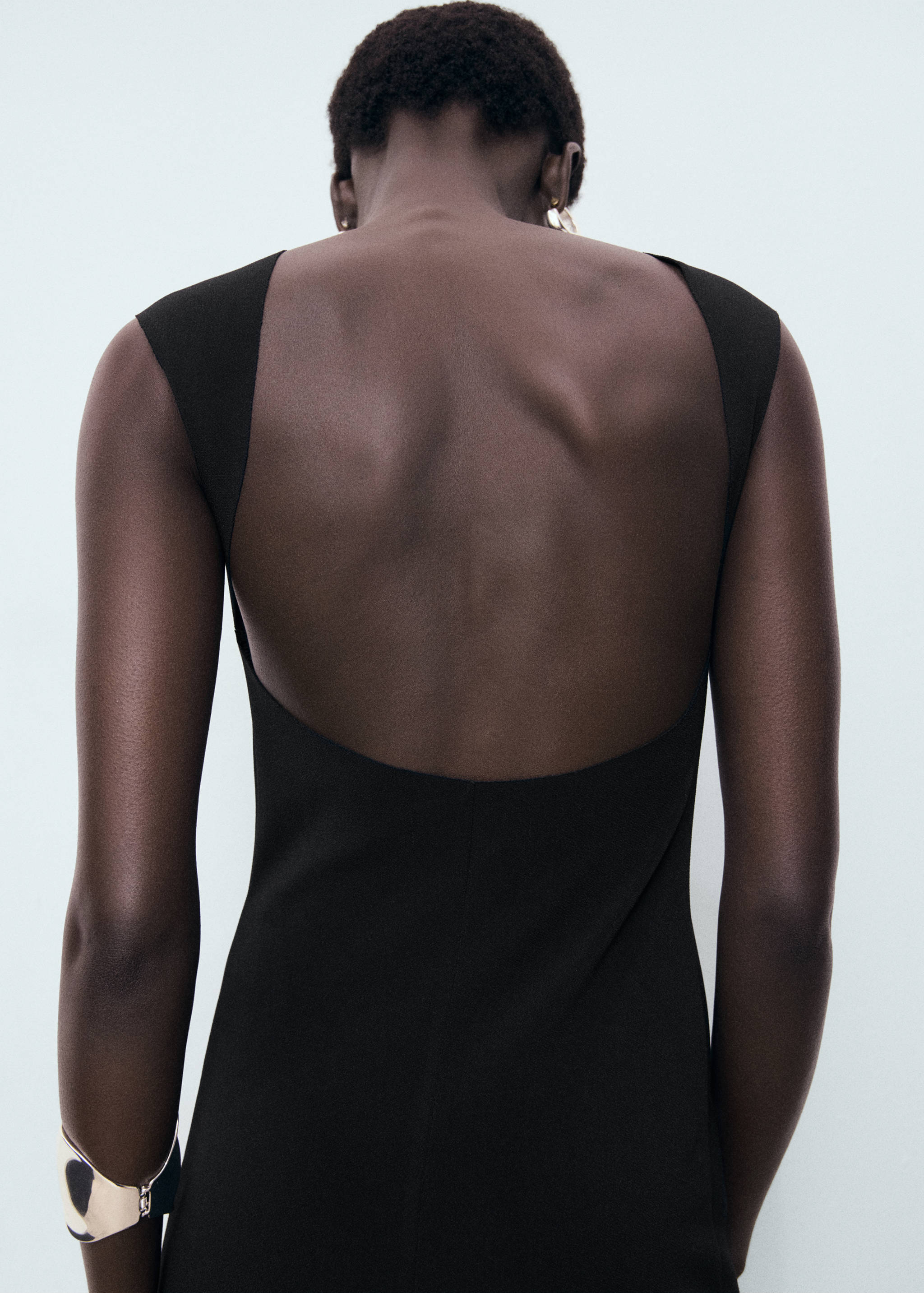 Open back dress - Details of the article 6