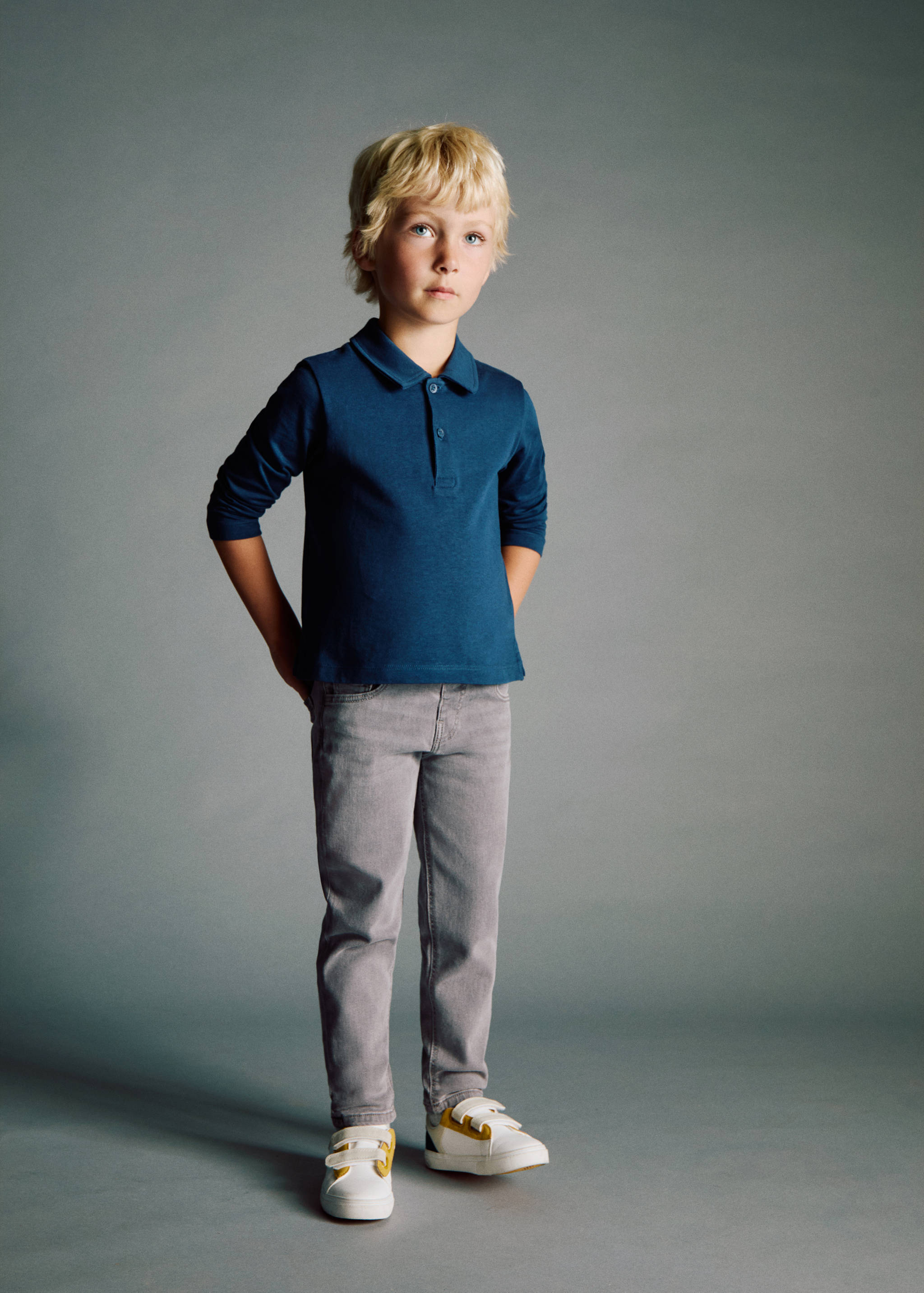 Slim-fit jeans - General plane