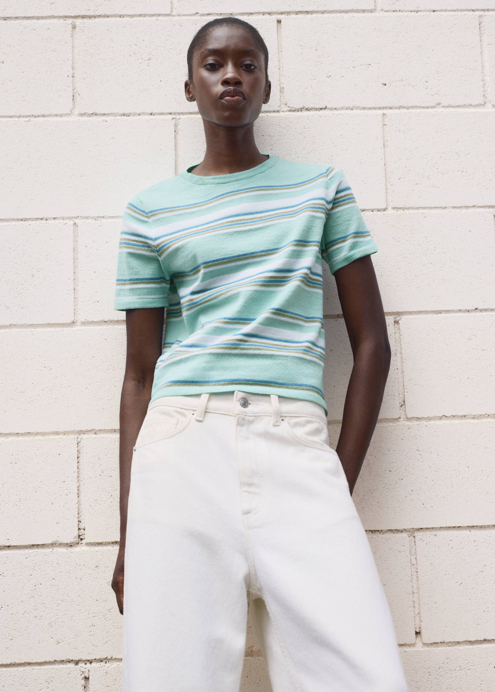 Short-sleeved sweater with combined stripes - Medium plane
