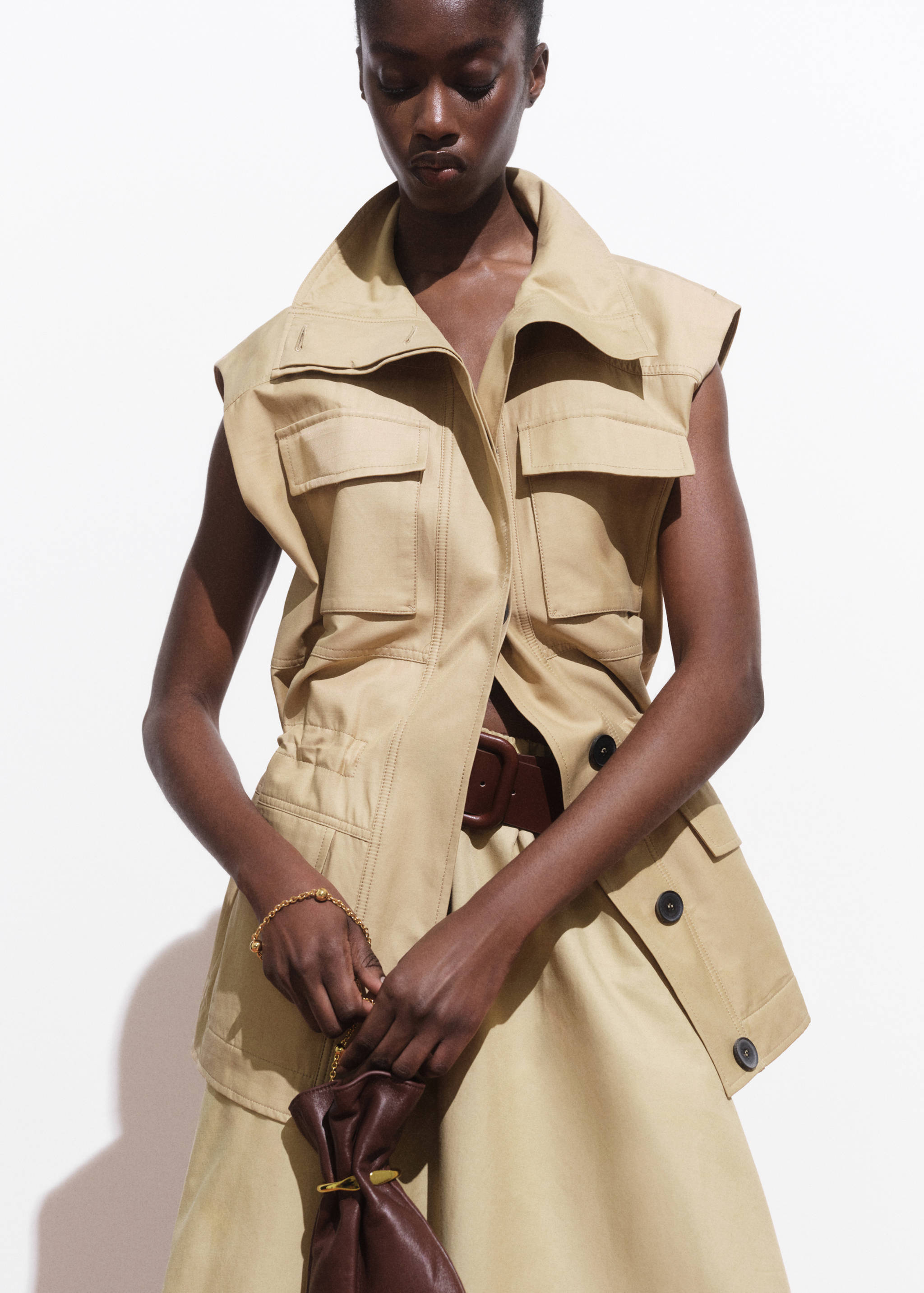 Oversized vest with cargo pockets - Medium plane