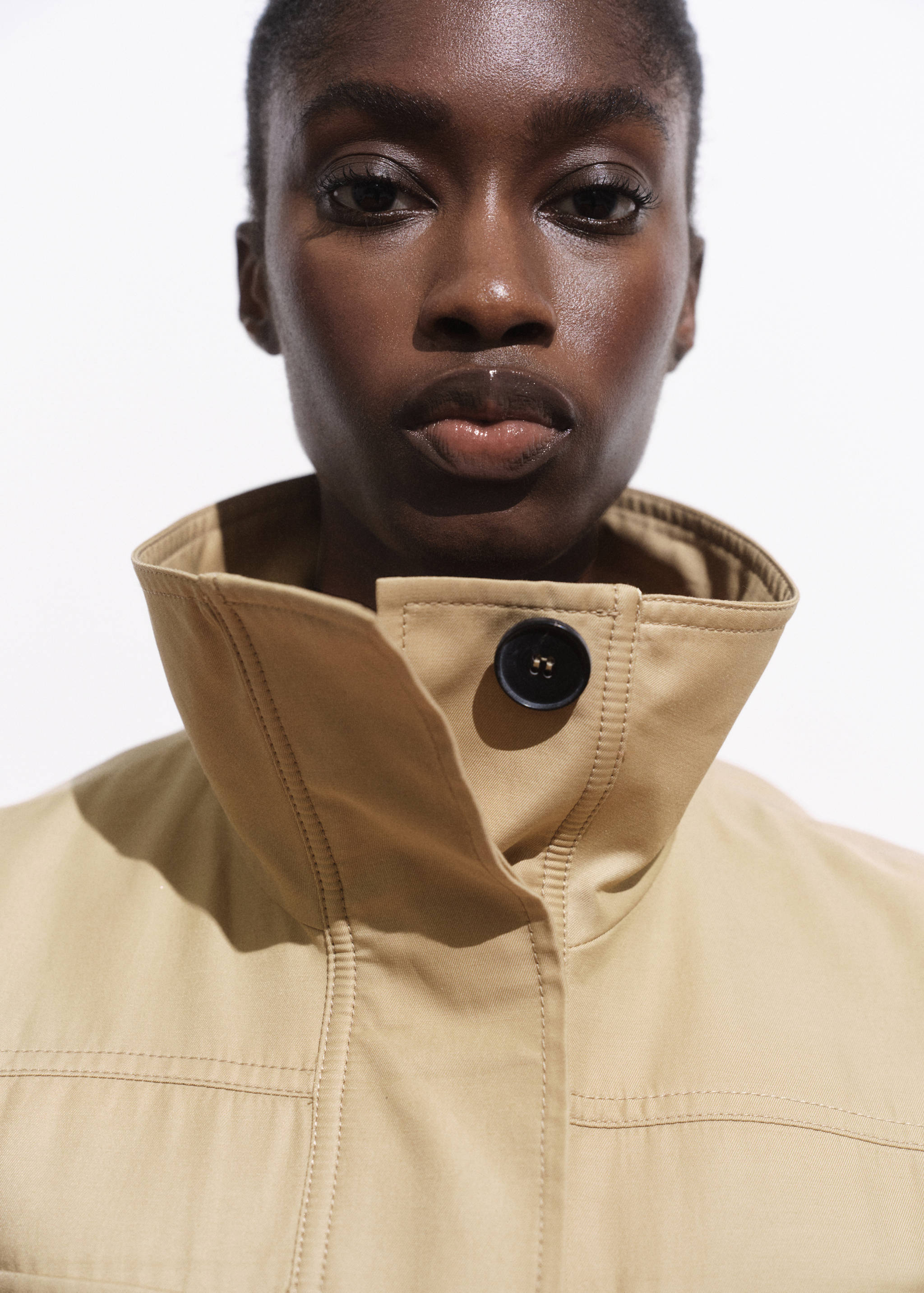 Oversized vest with cargo pockets - Details of the article 1