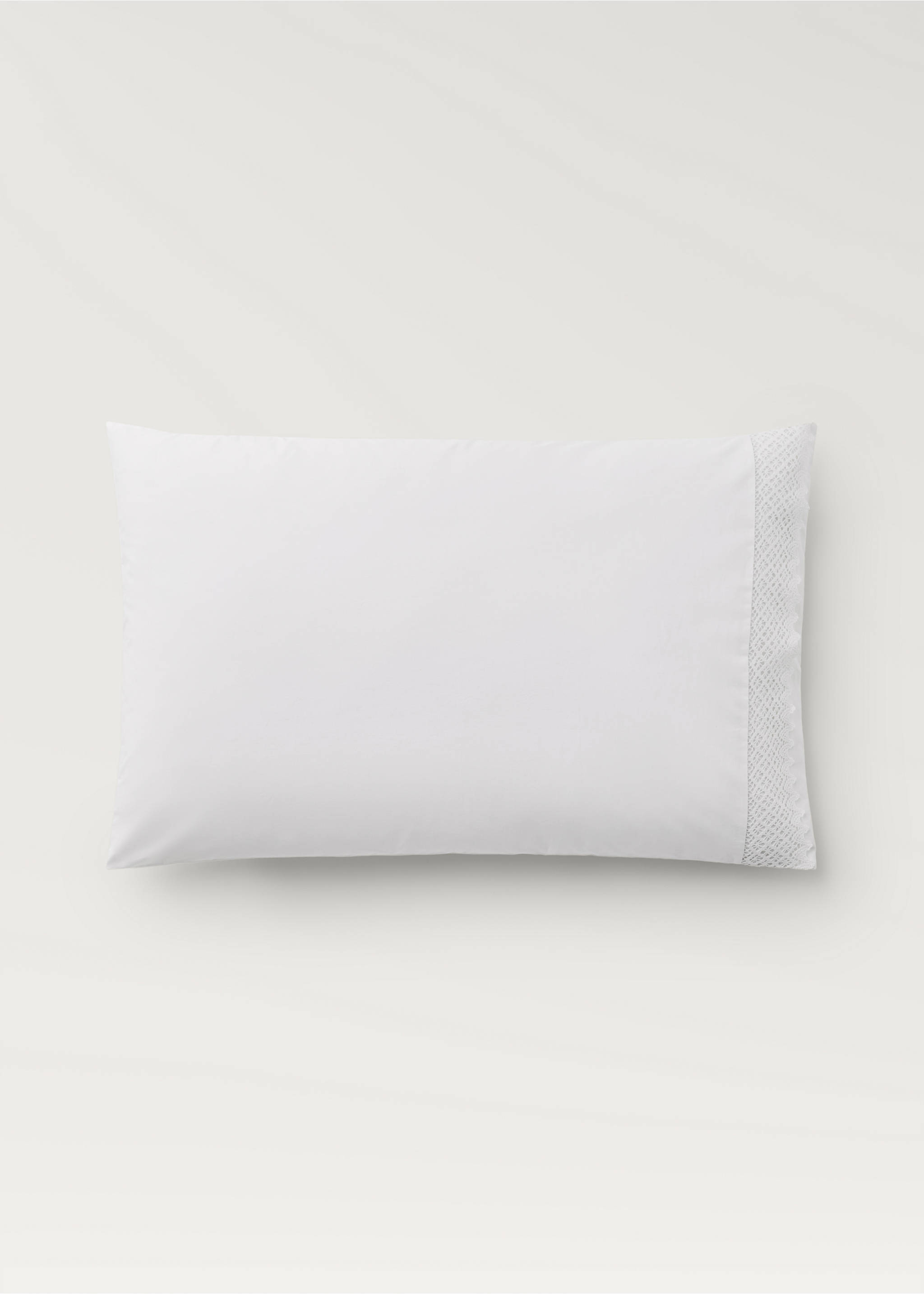 Two pillowcases with lace detail 50x75 cm - Article without model, White. Ref: 17071276-00.