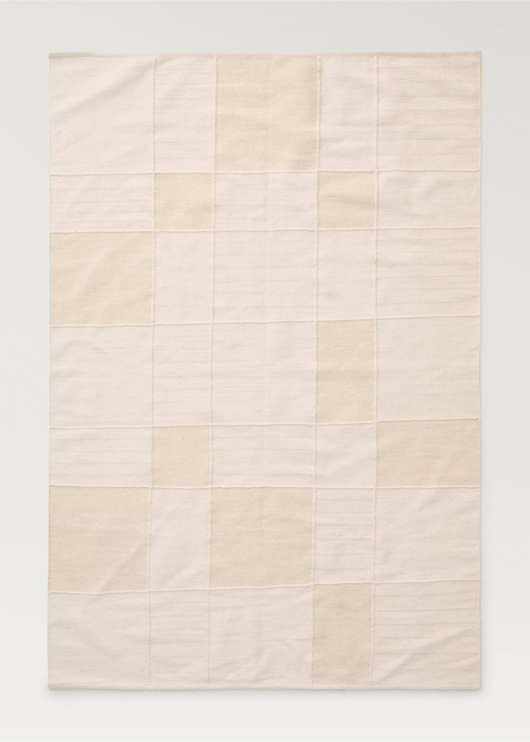 Large wool patchwork-effect rug - Article without model, Vanilla. Ref: 17071291-00.