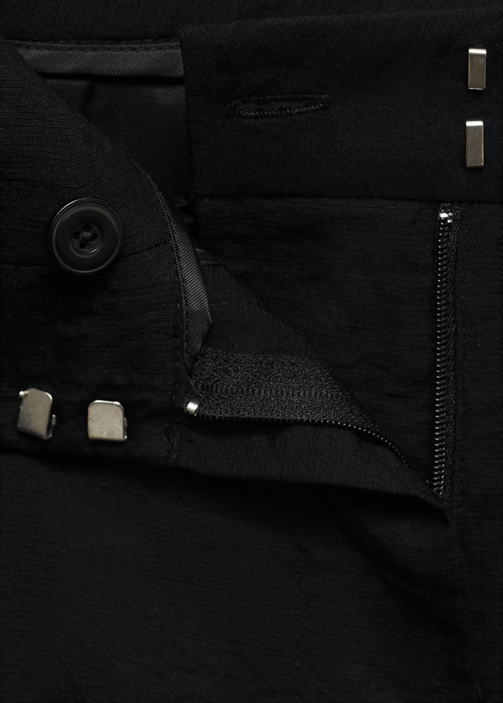 Wide leg pleated trousers — Black