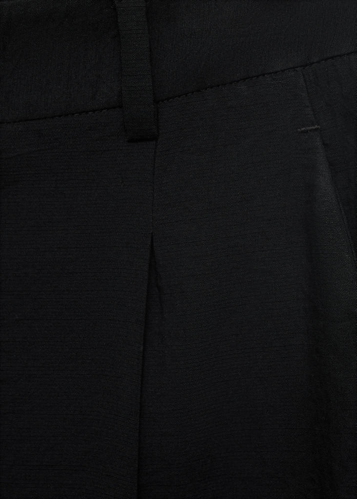 Wide leg pleated trousers — Black