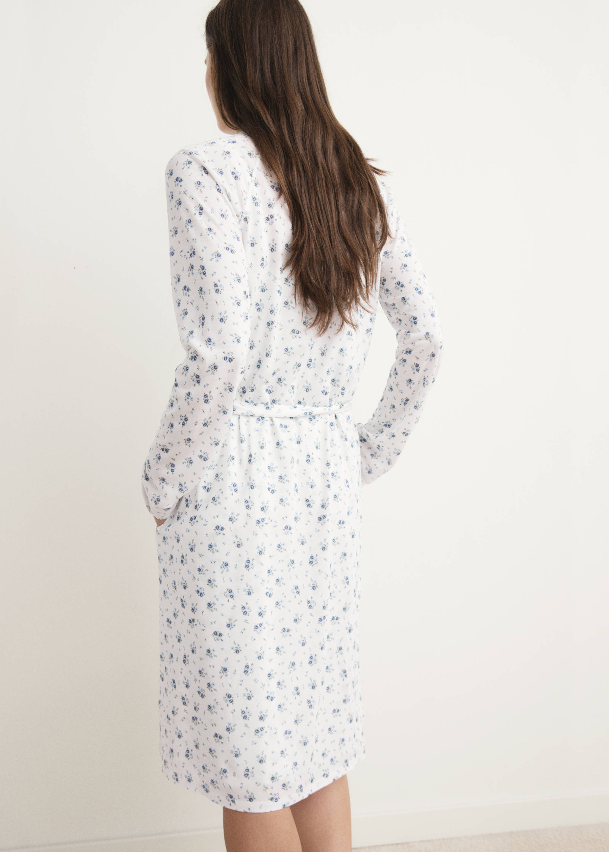 Floral-print dressing gown with lace trim - Reverse of the article