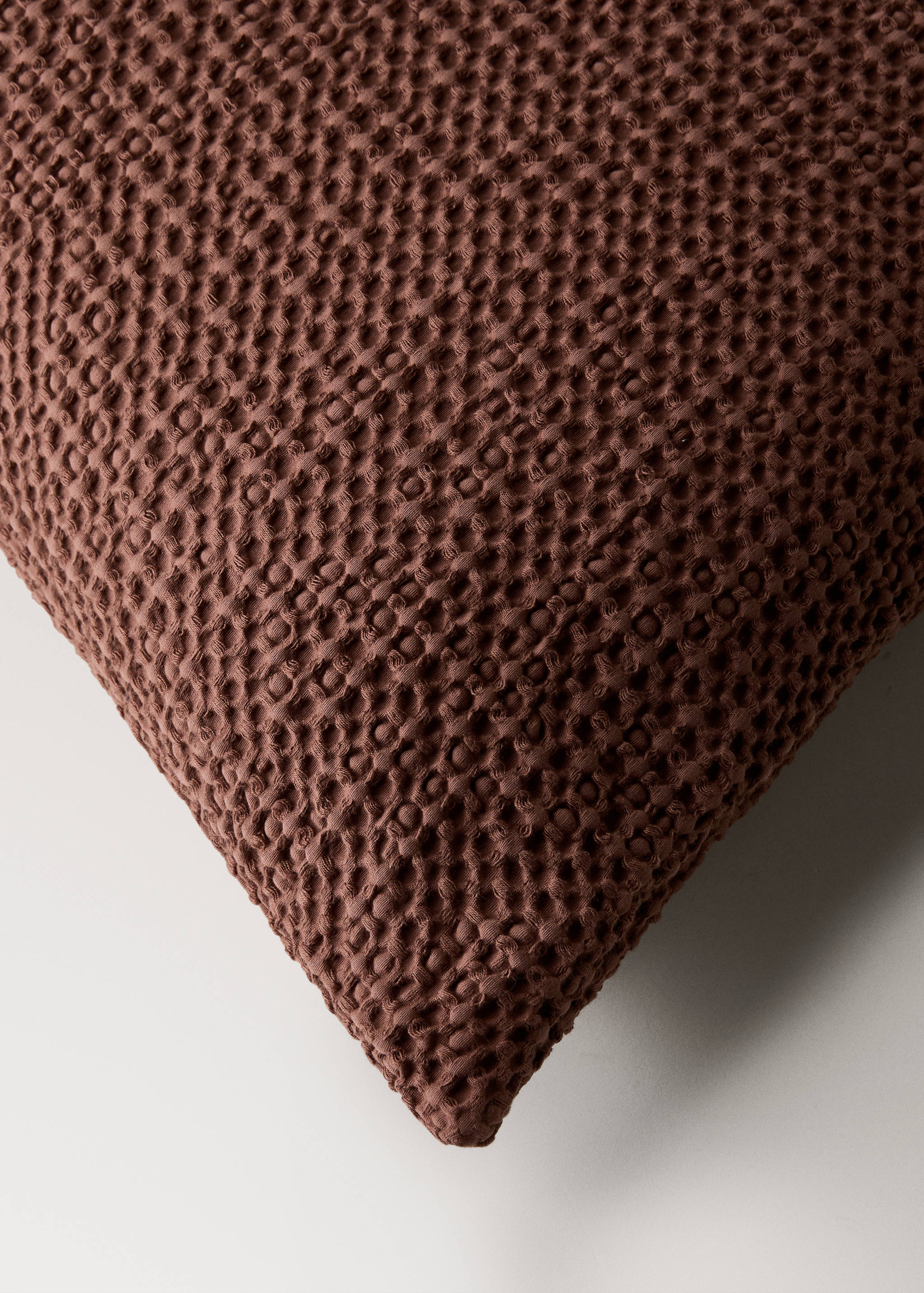 Capa de almofada decorativa de gaze de algodão garment-dyed com textura waffle 50x50 cm - Pormenor do artigo 2