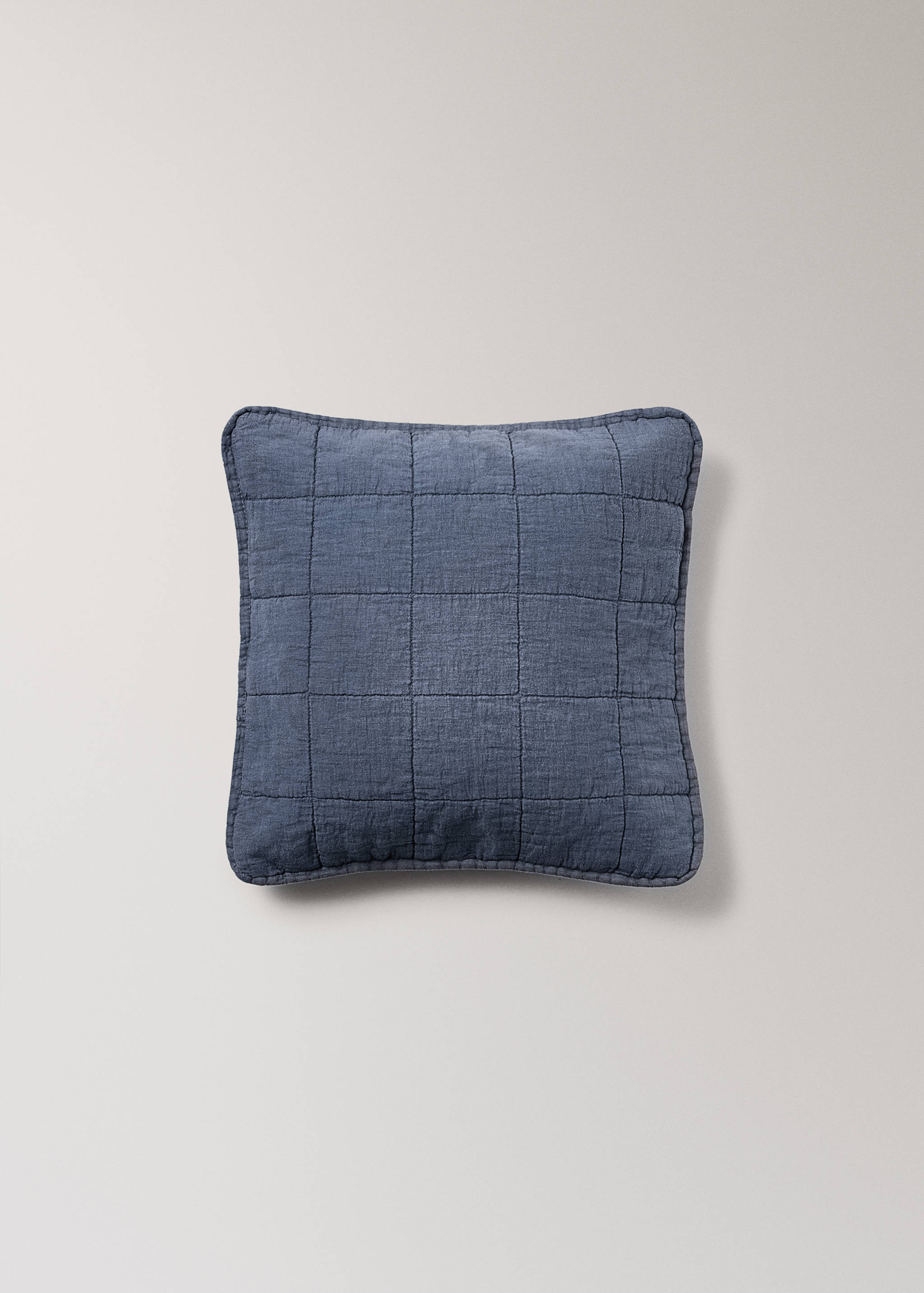 Linen-cotton garment-dyed children's bed cushion cover, 40x40 cm - Article without model