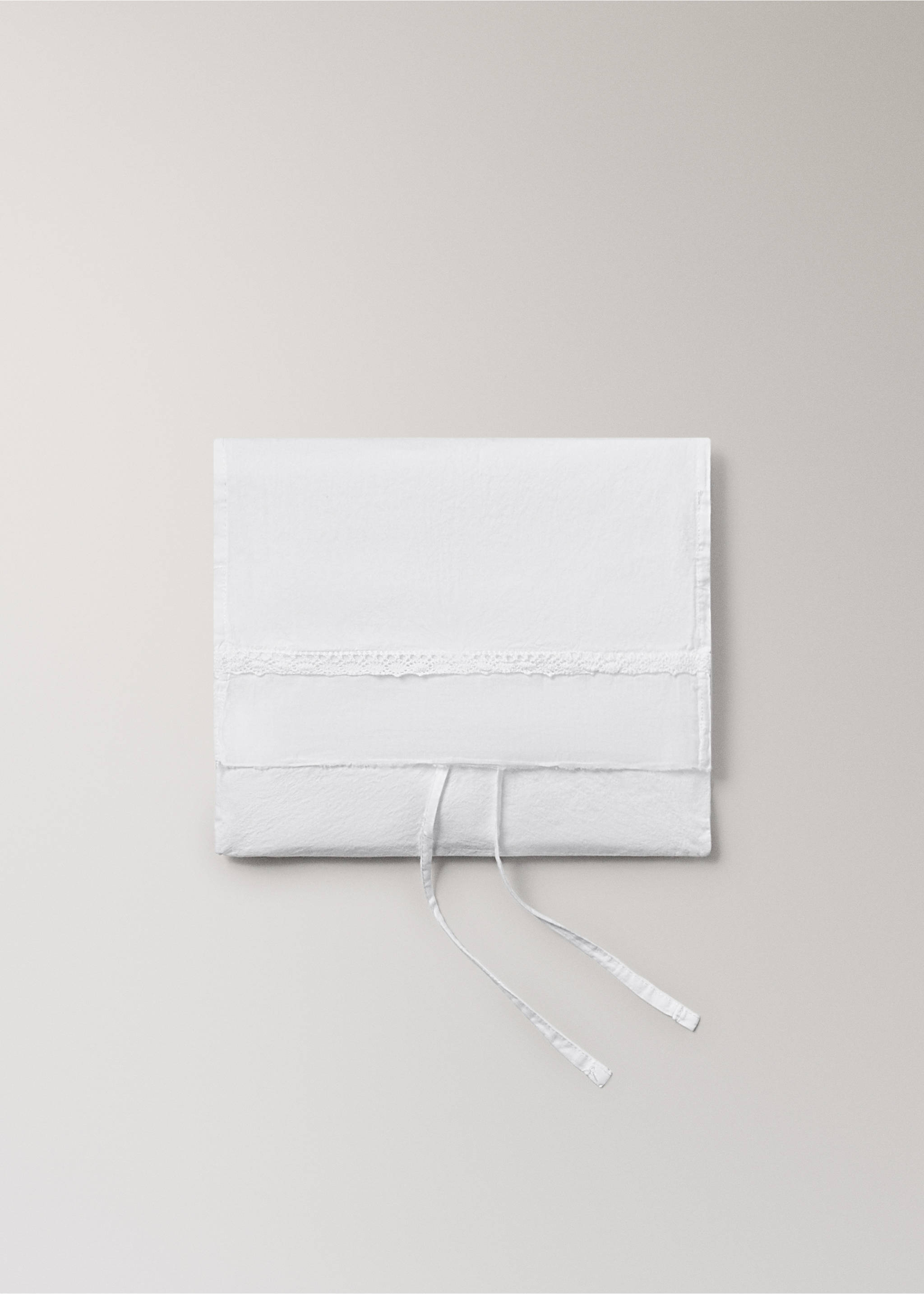 Set of washed cotton top sheet and pillowcase with lace ruffle for mini cot - Details of the article 5, White. Ref: 17072036-00.