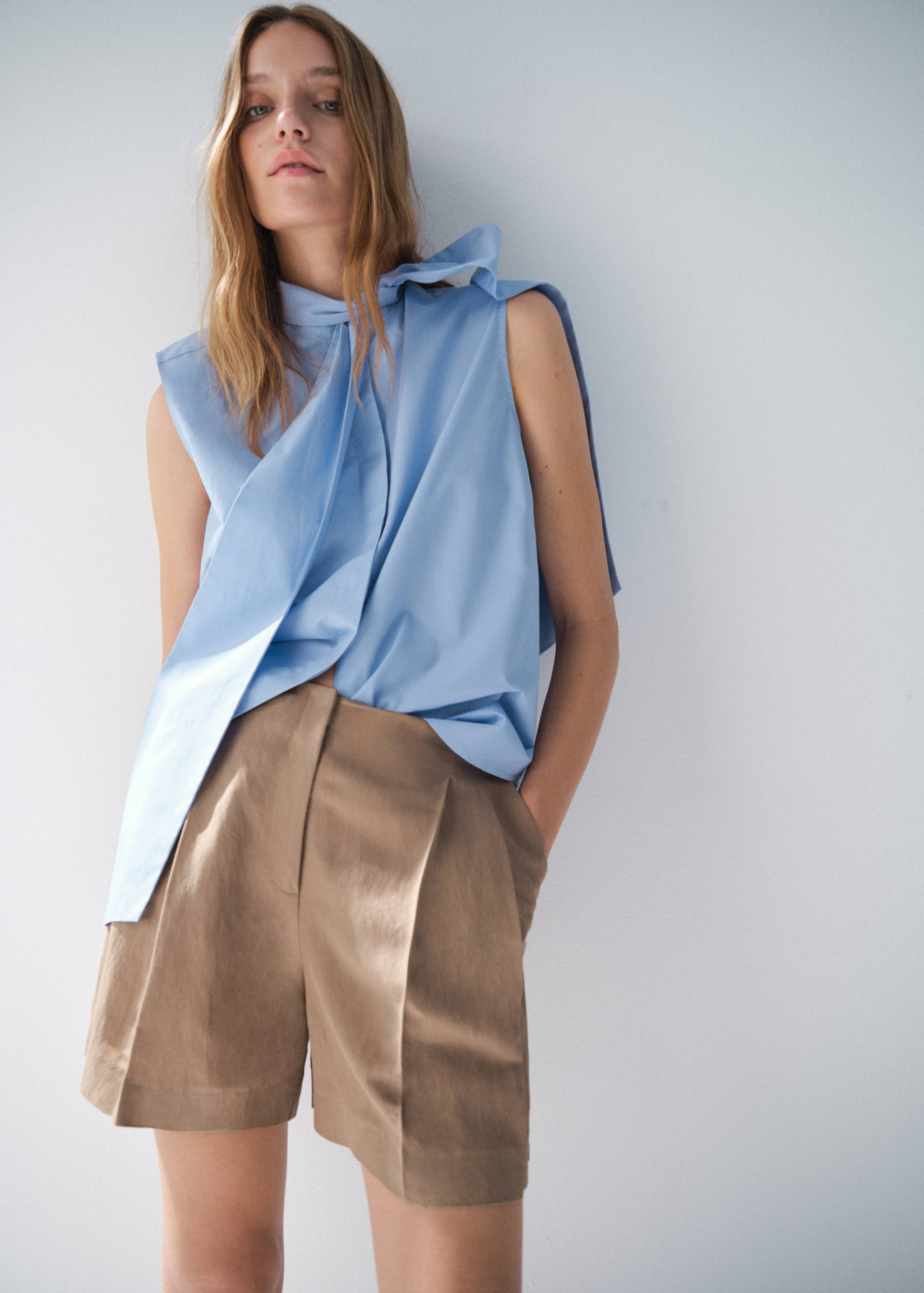 Calções bermudas de linho - Pormenor do artigo 6