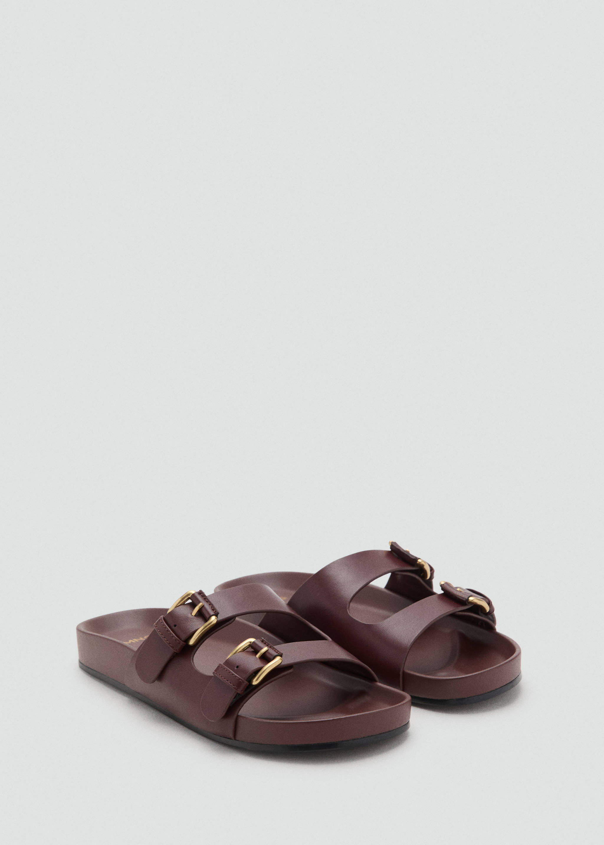 Buckle flat sandals - Medium plane