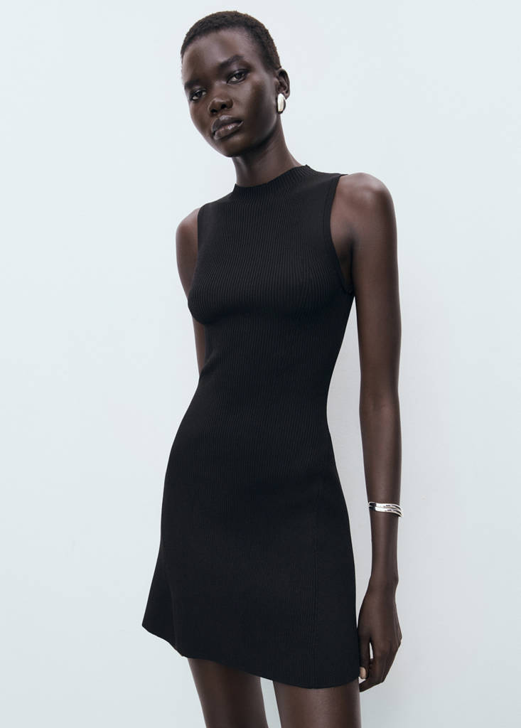 Fitted sweater dress — Black