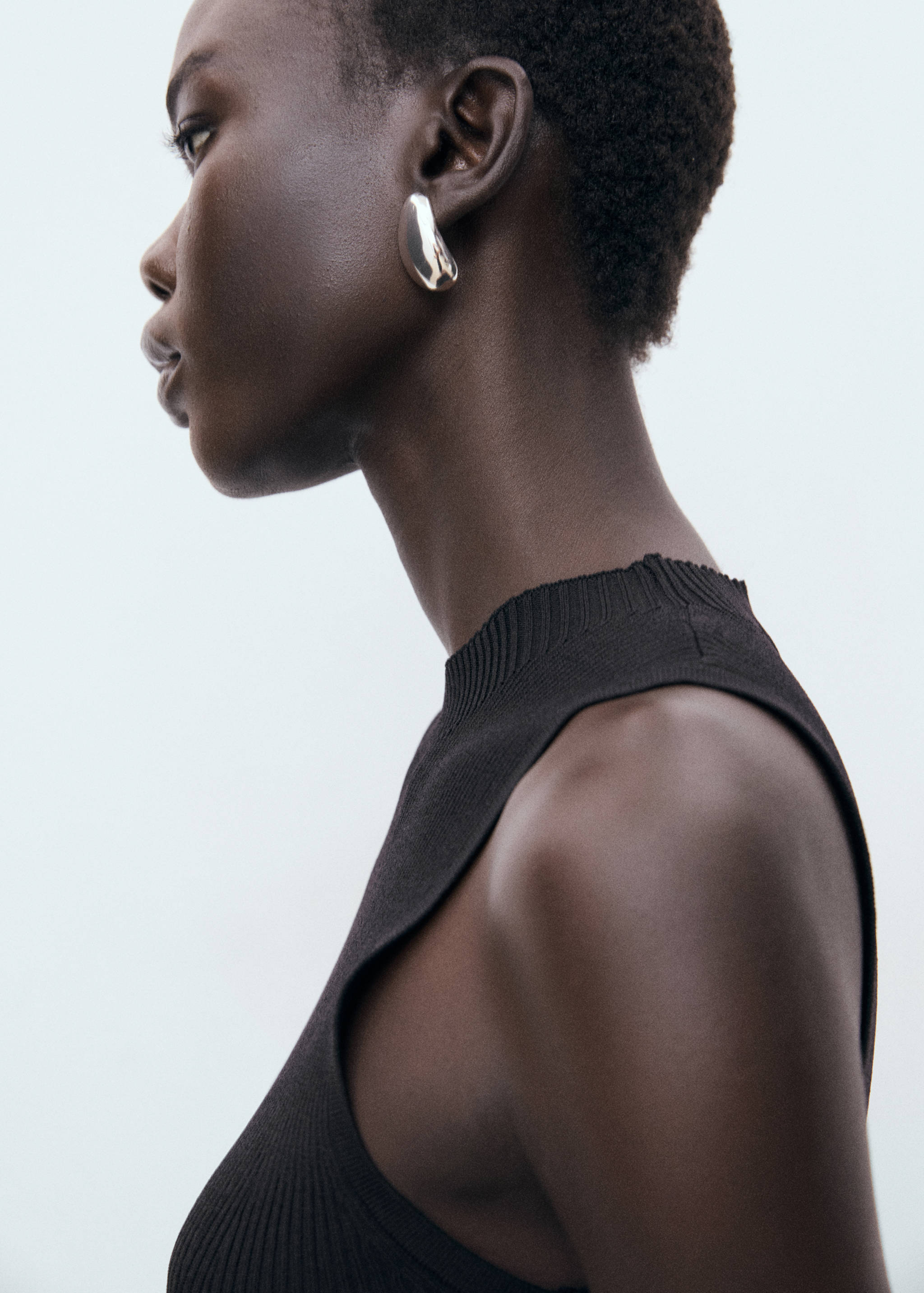 Rochie din tricot cambrată - Detaliu al articolului 1