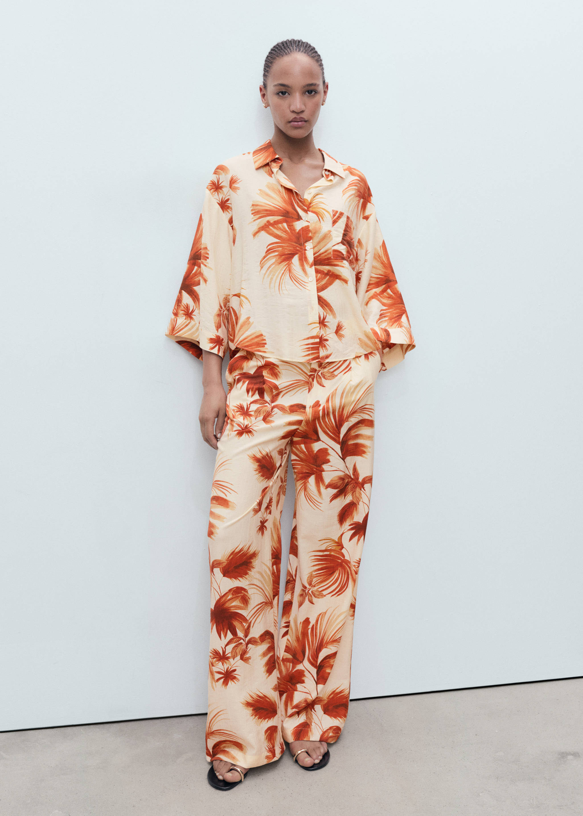 Palm-tree shirt with three-quarter sleeves - General plane