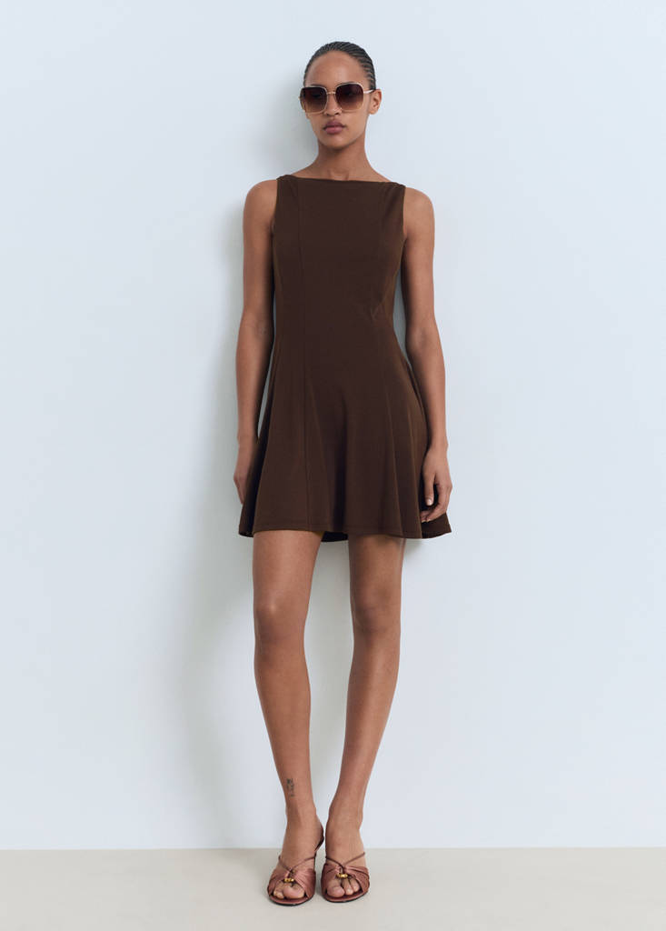 Pleated A-line dress — Chocolate
