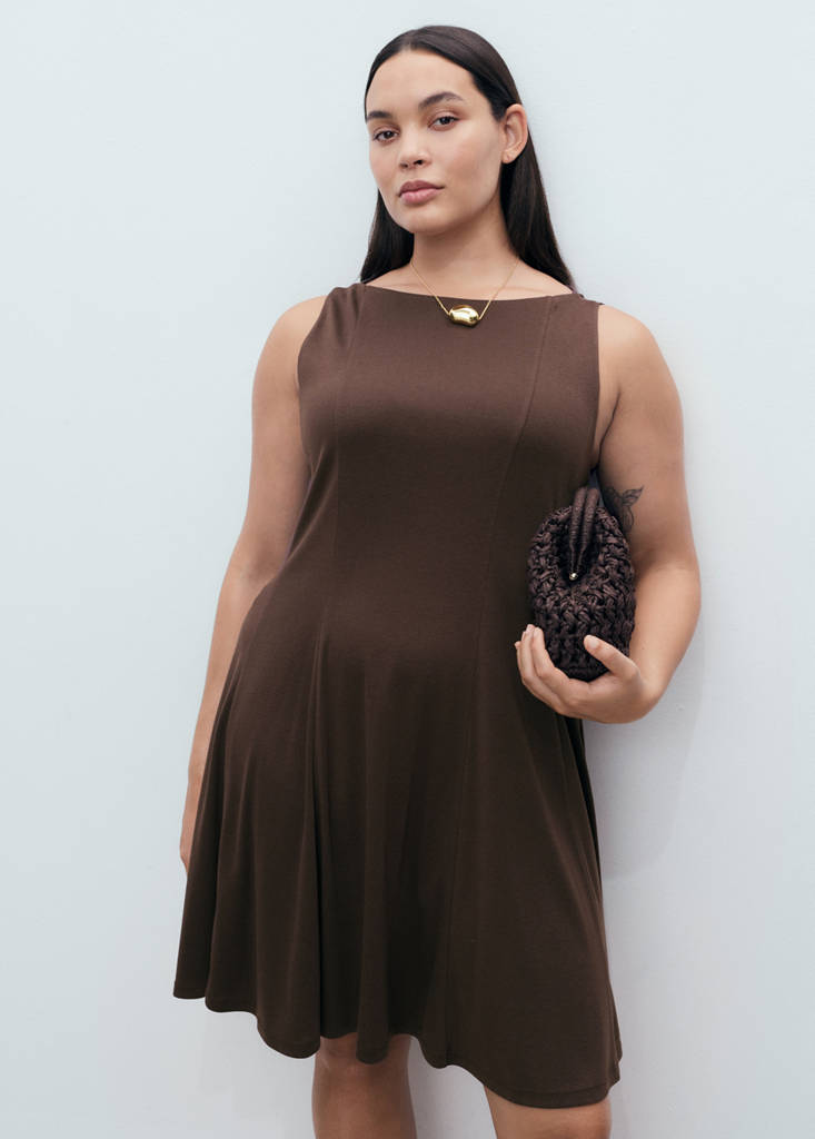 Pleated A-line dress — Chocolate