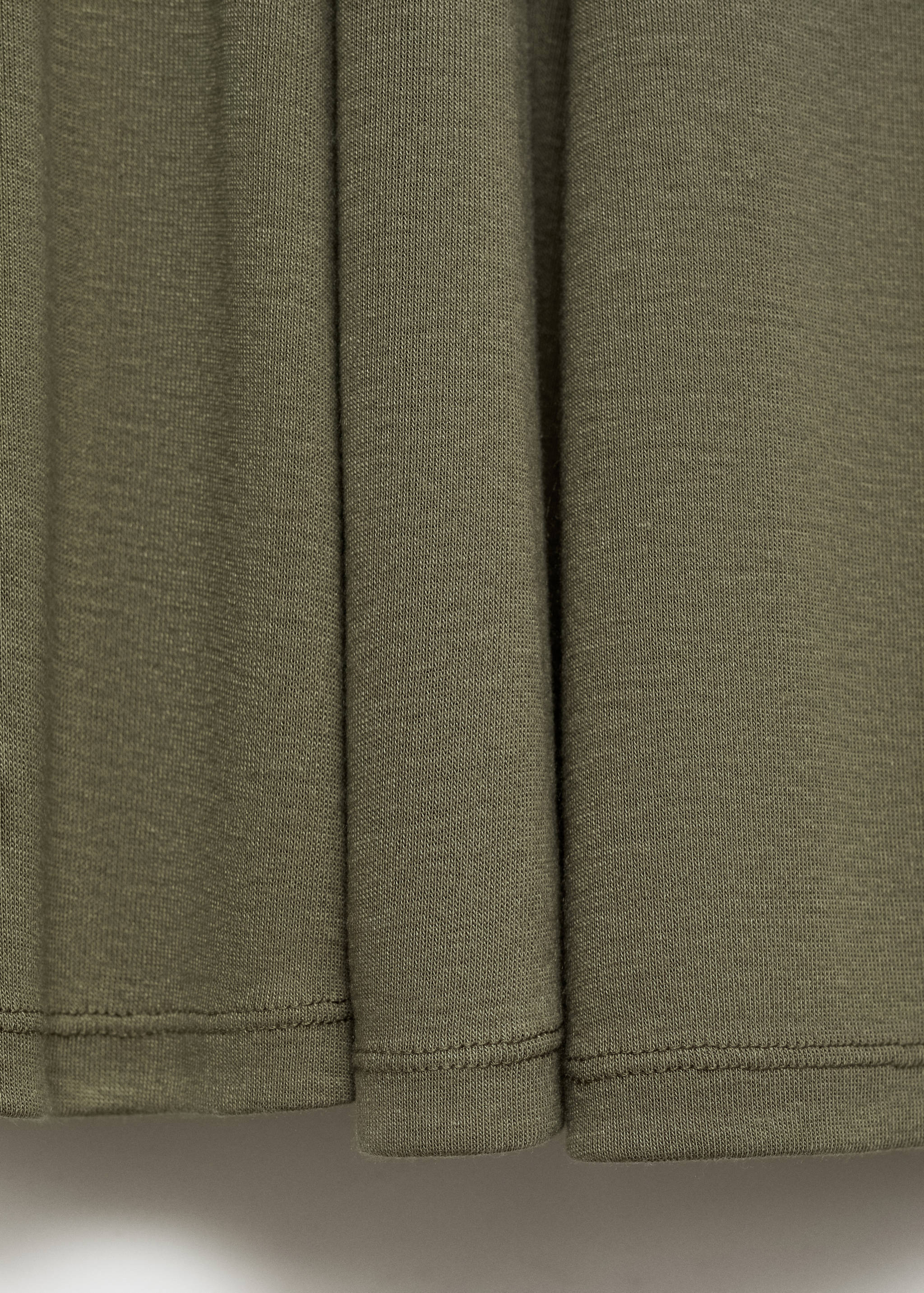 Robe plissée et évasée - Détail de l'article 0