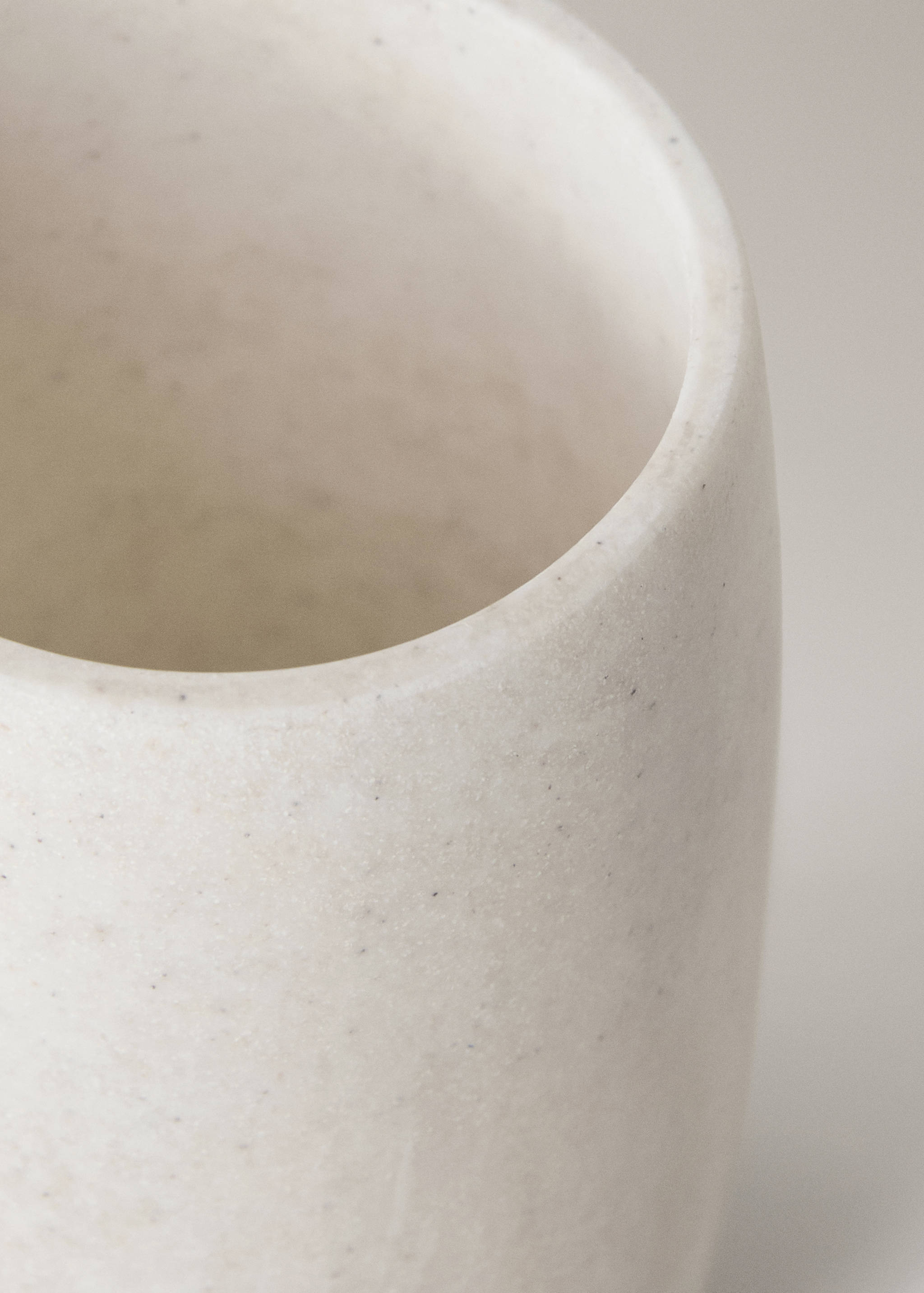 Marble-effect resin bathroom glass - Details of the article 3