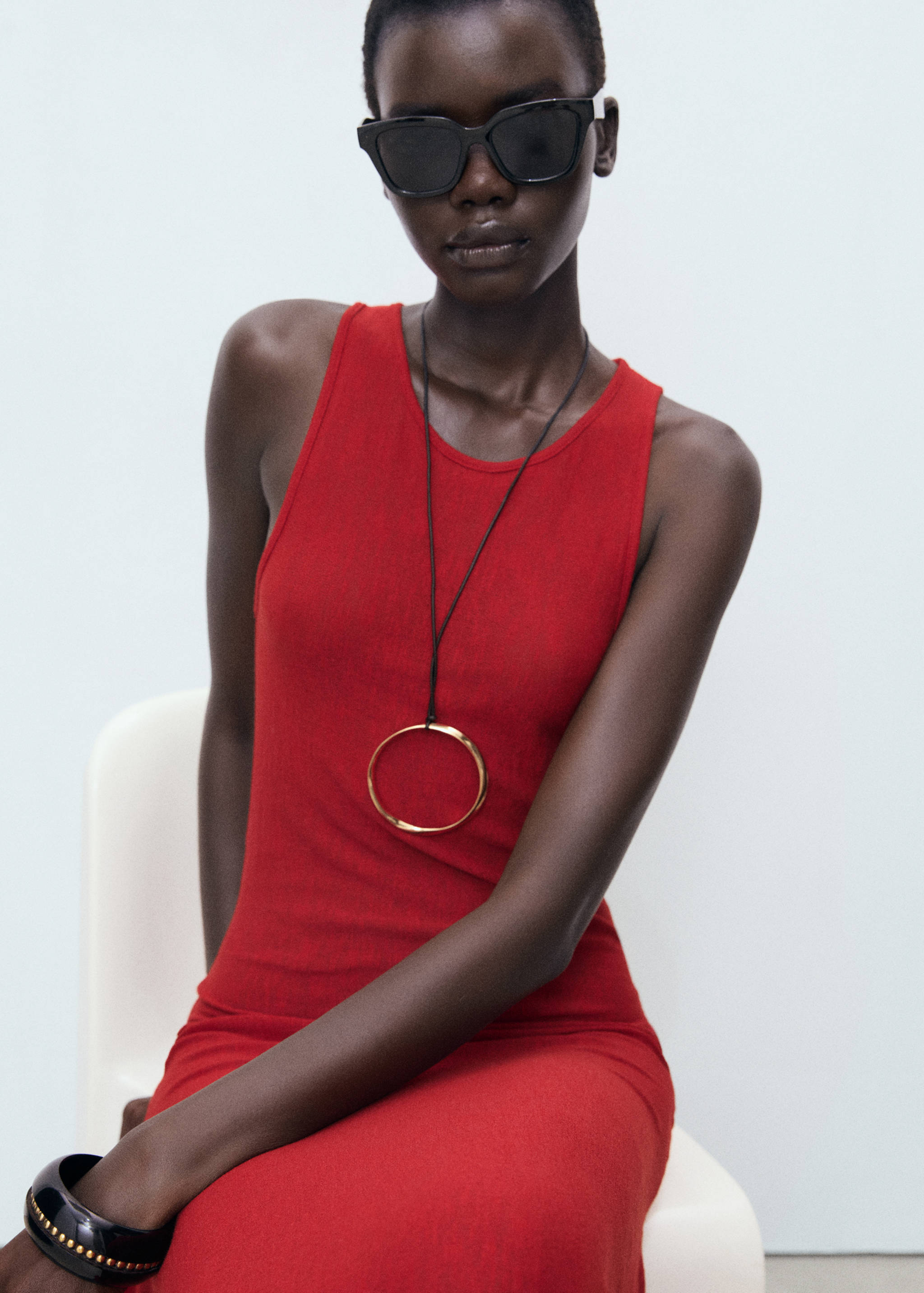 Robe en maille bas asymétrique - Détail de l'article 1