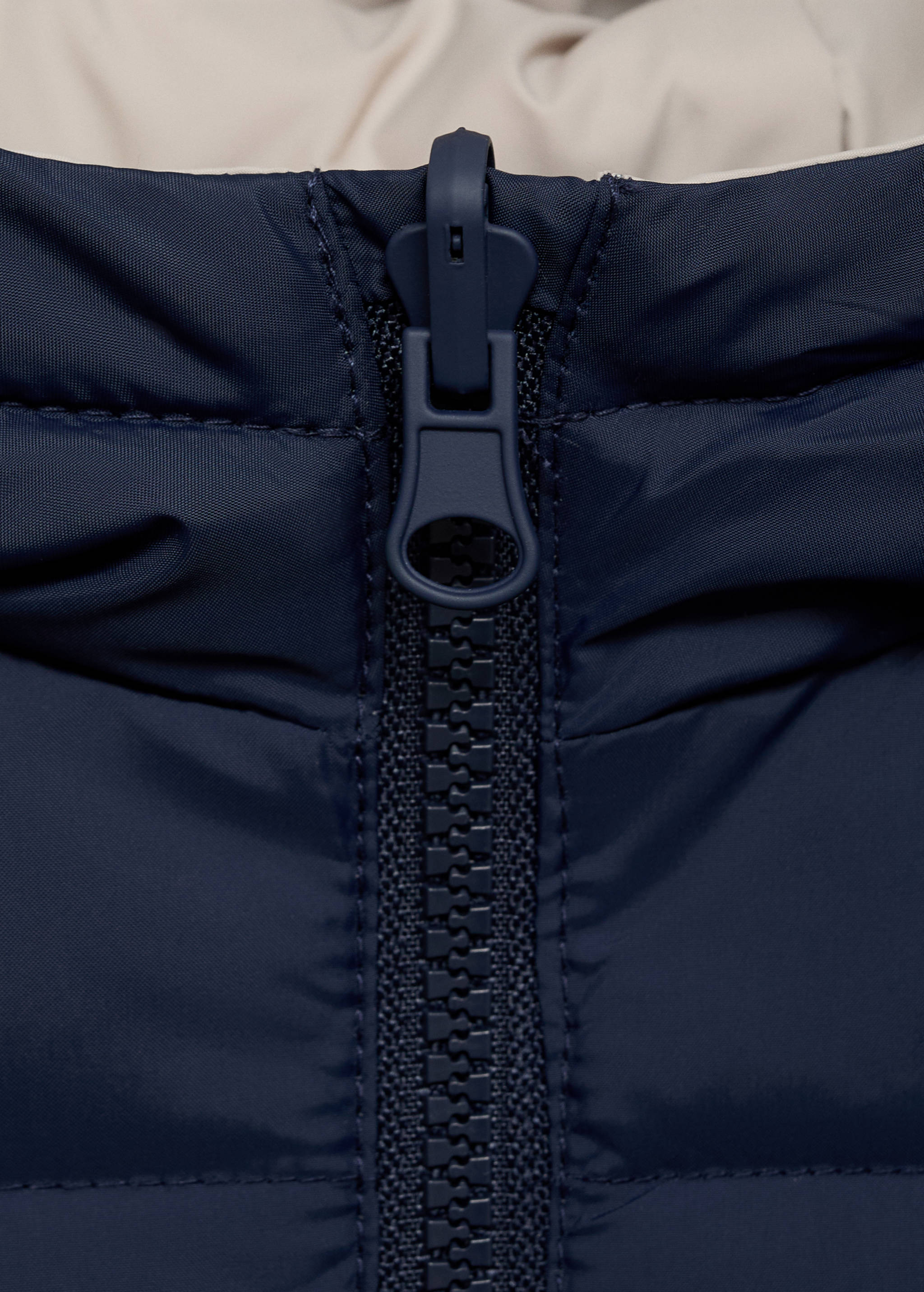 Waterproof reversible gilet - Details of the article 0