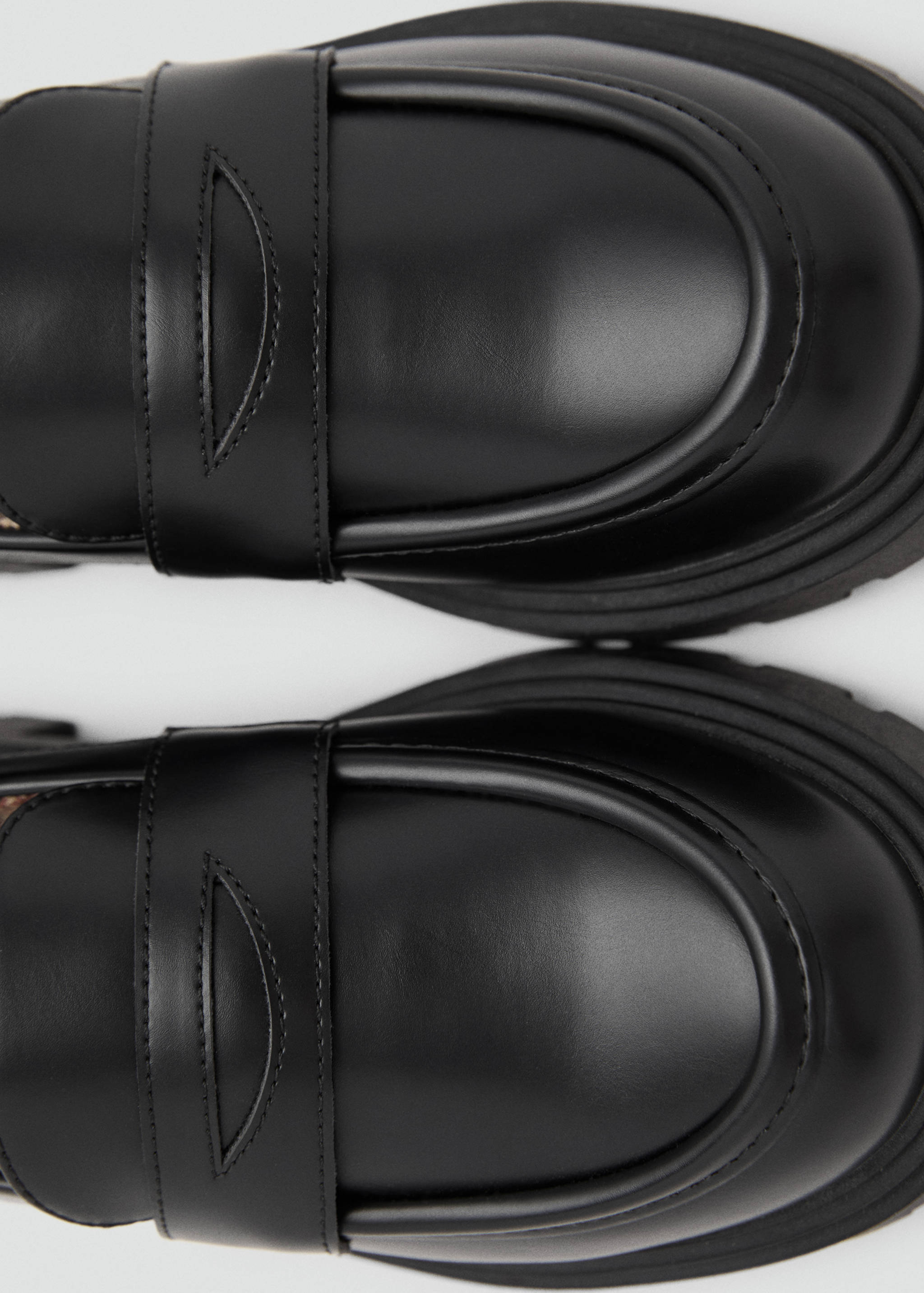 Classic loafers - Details of the article 2