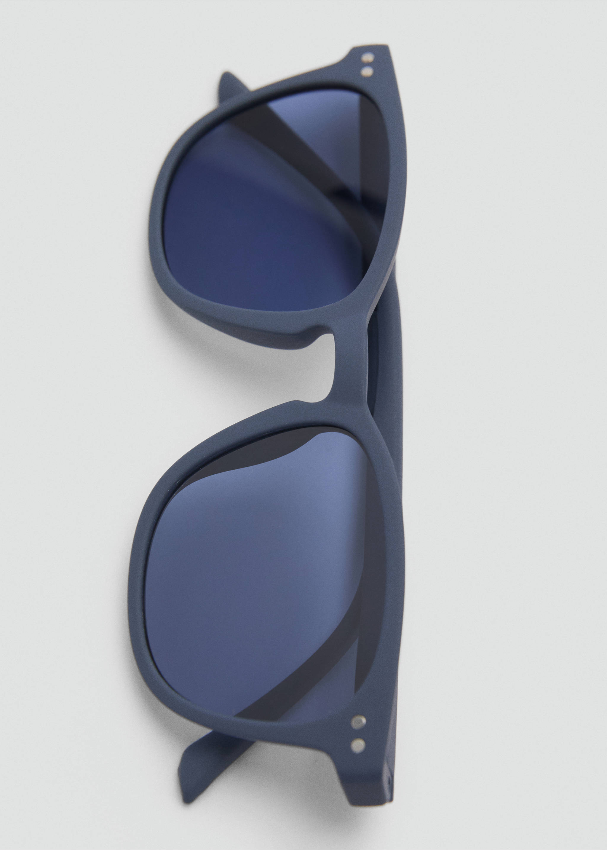 Square sunglasses - Details of the article 2, Dark Navy. Ref: 17073309-00.