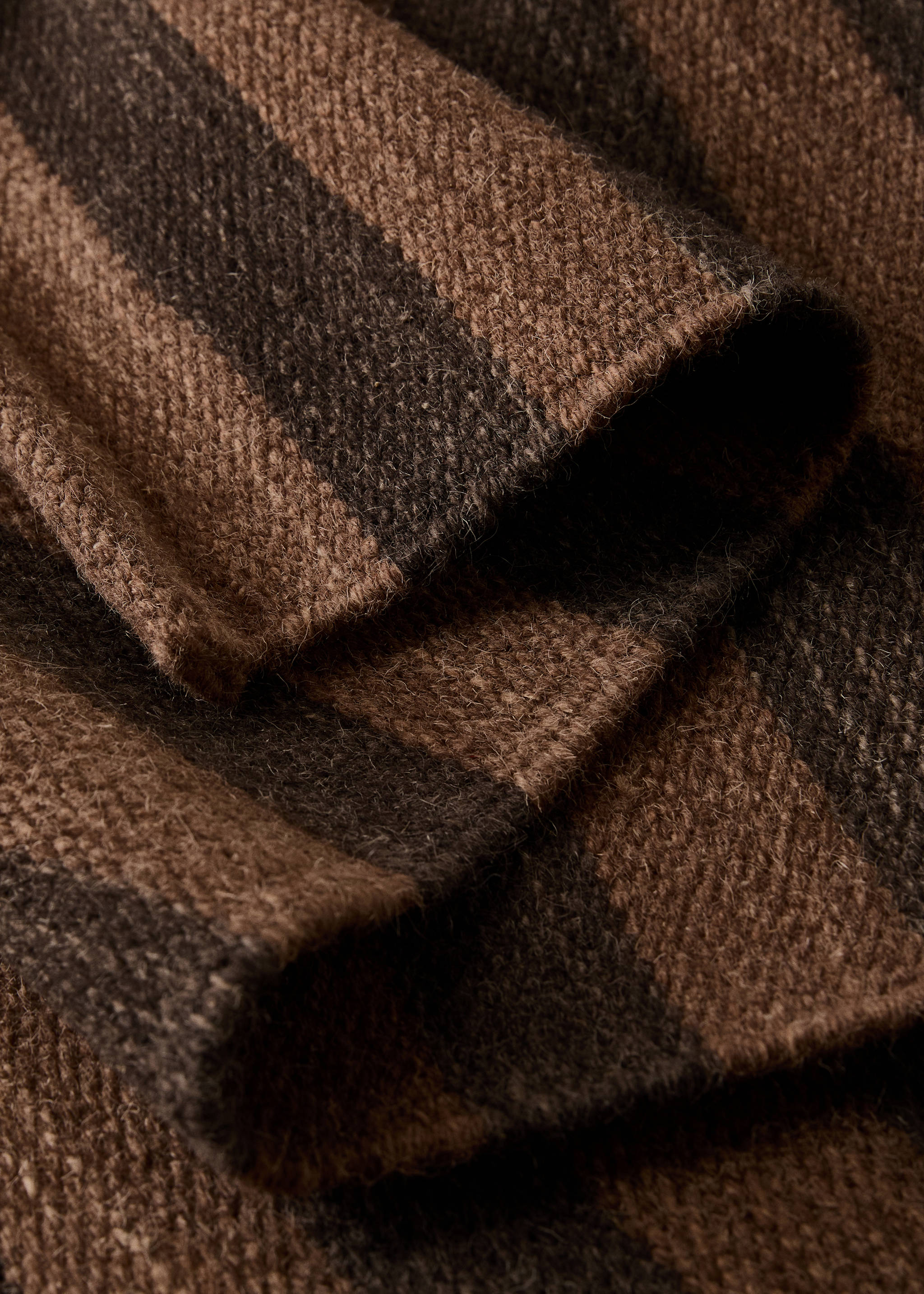 Χαλί μάλλινο με δίχρωμη ρίγα - Λεπτομέρεια του προϊόντος 1