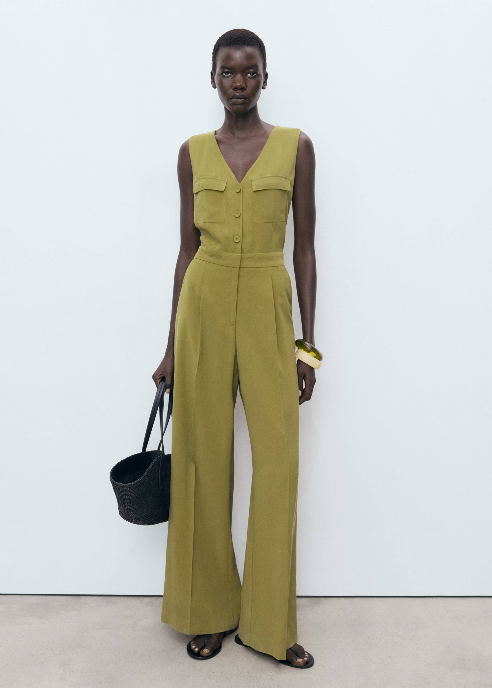 Long chest-pocket jumpsuit - General plane
