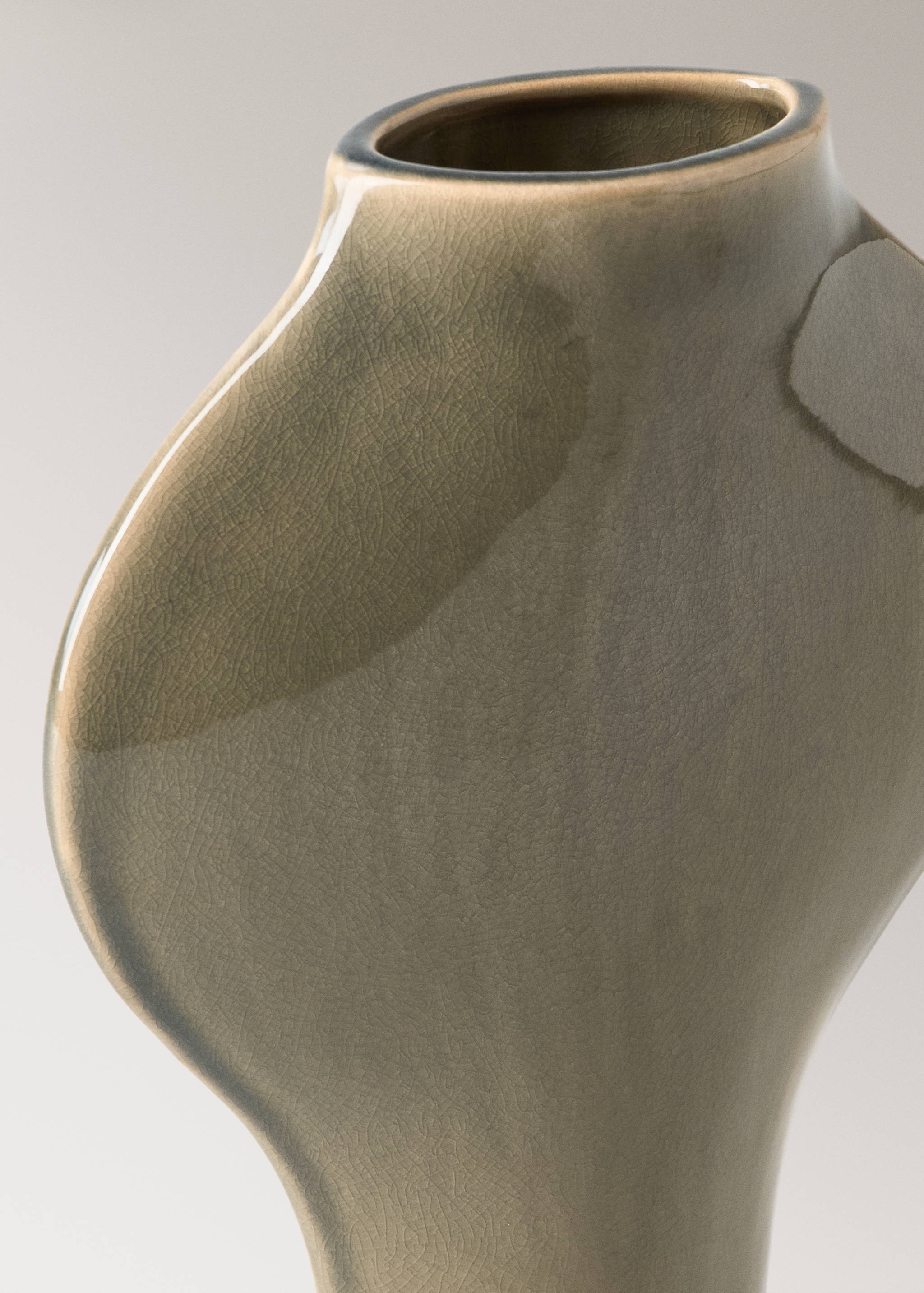 Small stoneware vase - Details of the article 1