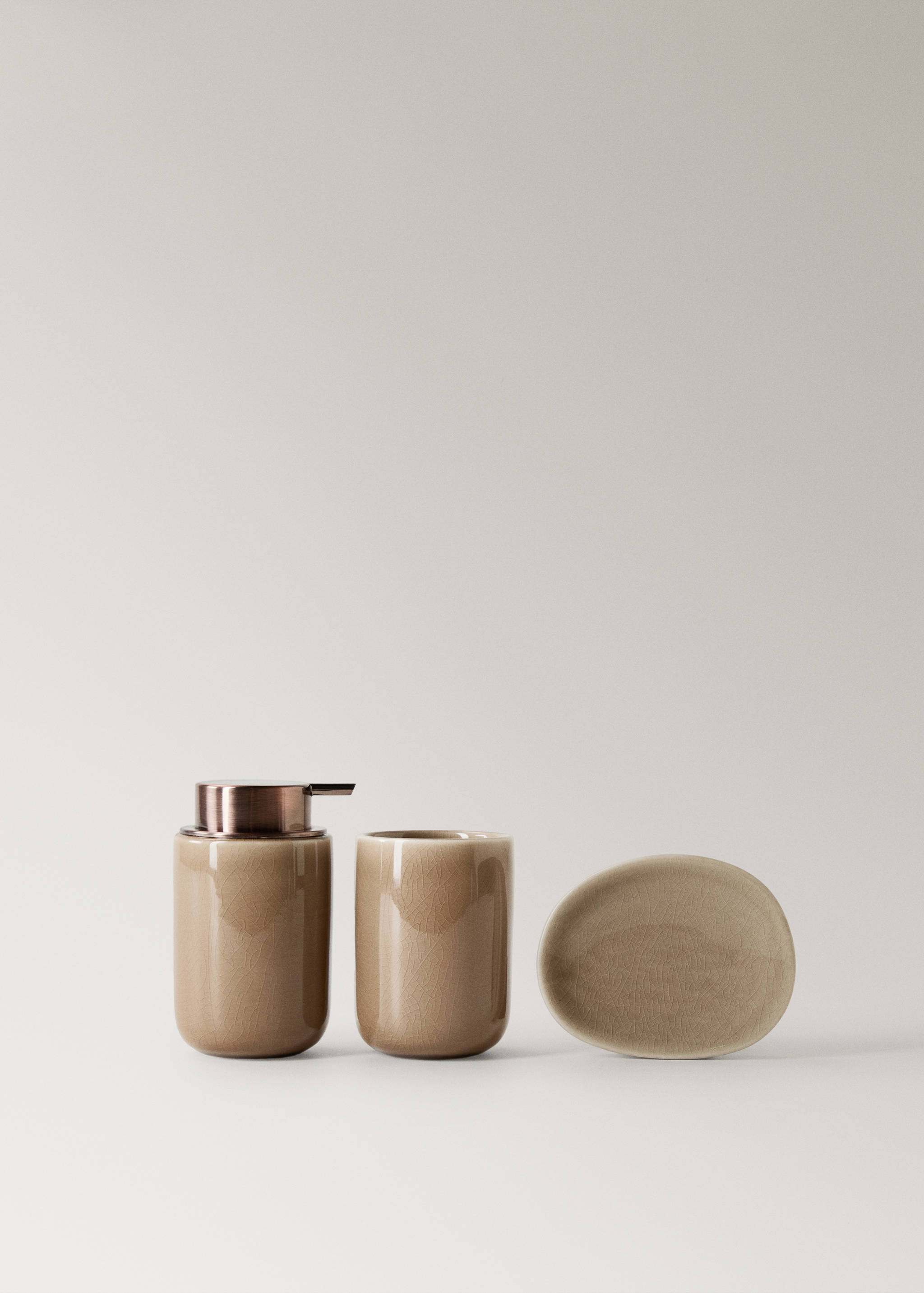 Coloured stoneware soap dispenser - Details of the article 3