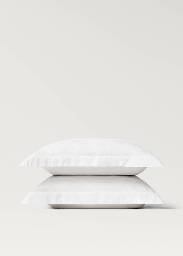 Two 300-thread count cotton satin striped pillowcases 60x60 cm — White