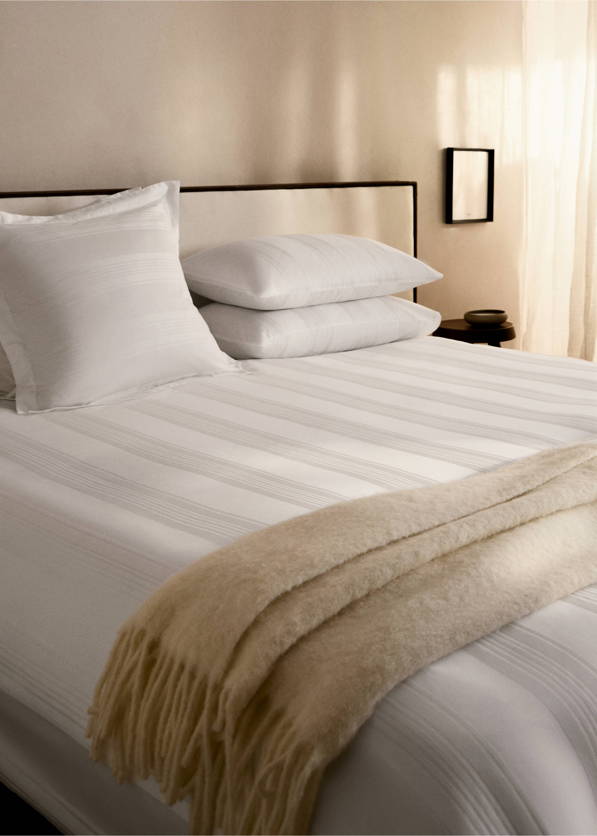 300 threads sateen cotton striped duvet cover King bed - General plane, White. Ref: 17073807-00.