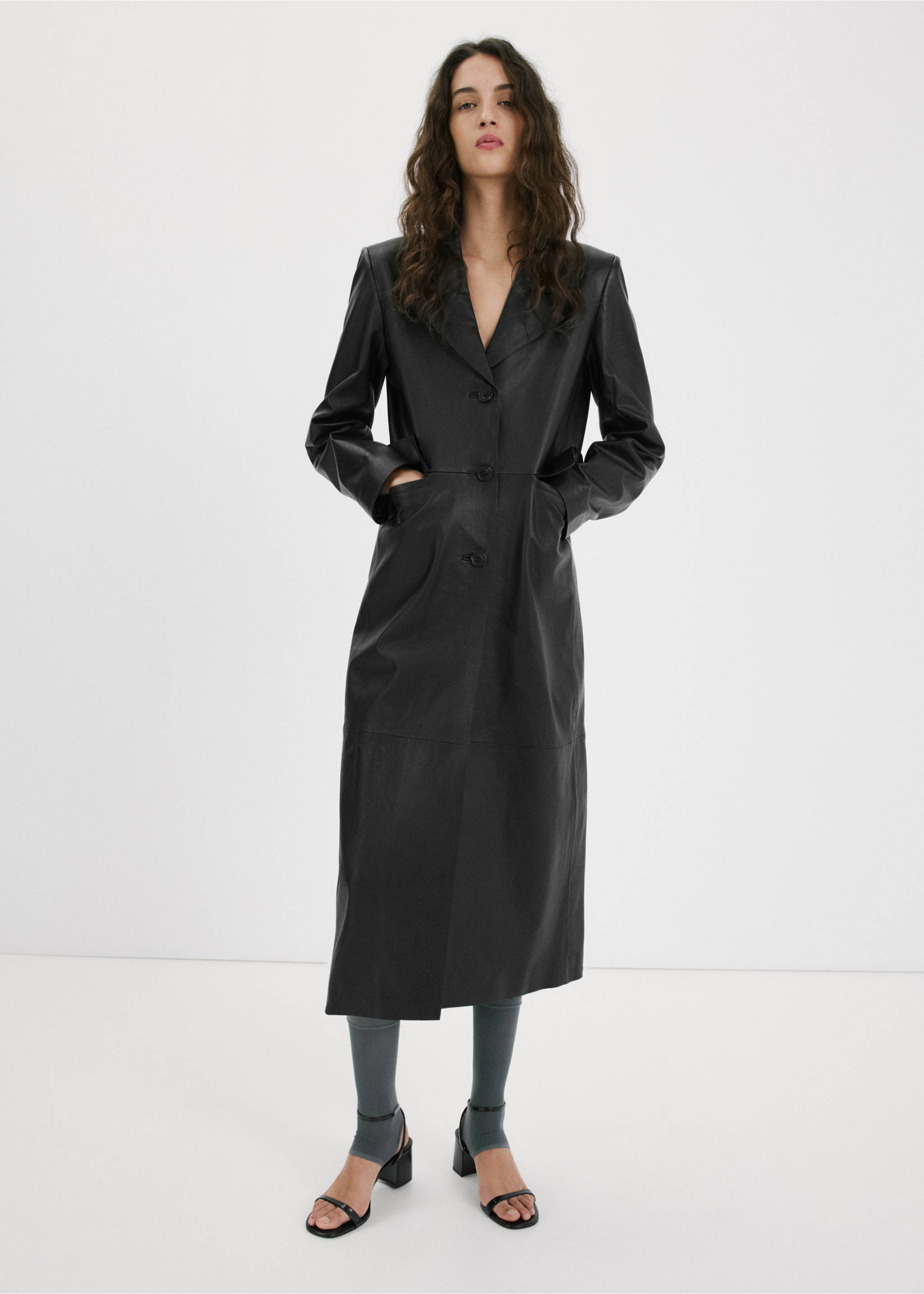 Sandales lanière à talon bloc - Plan général, Noir. Ref: 17073808-00.