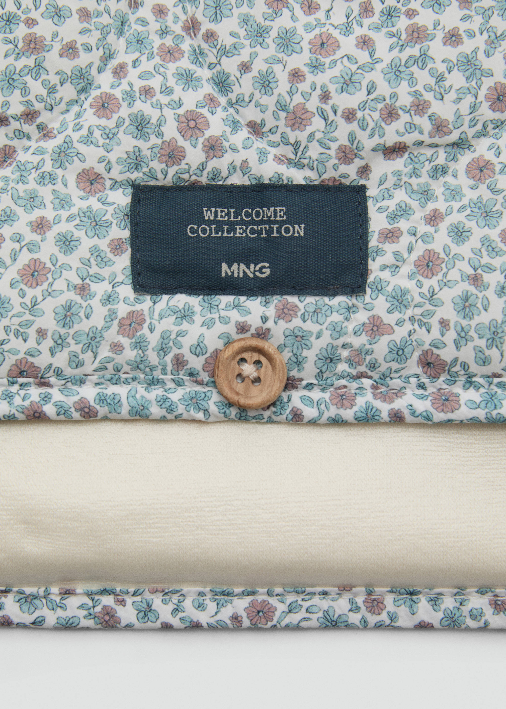 Tapis à langer de voyage fleurs - Détail de l'article 1