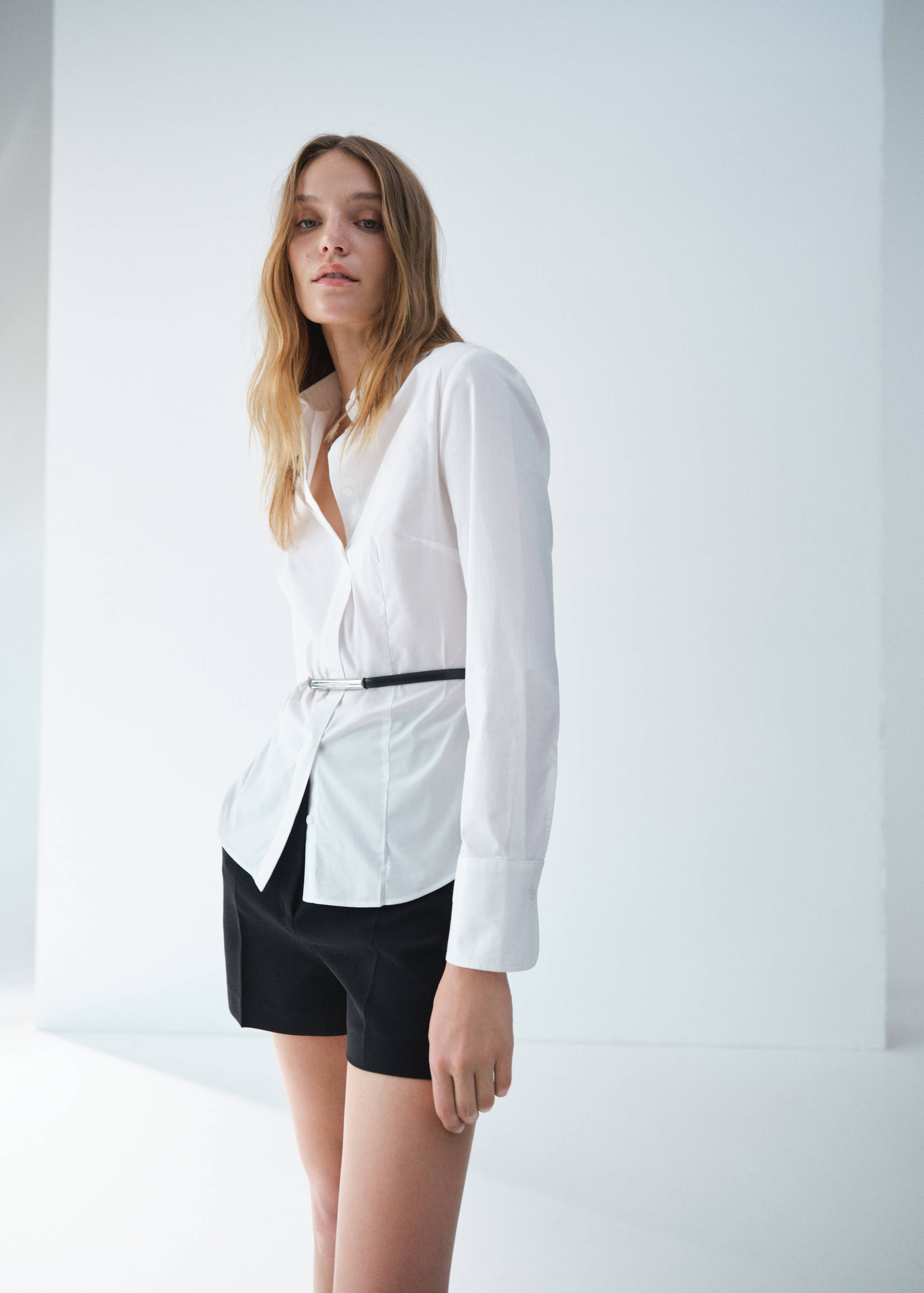 Slim-fit poplin shirt - Details of the article 7