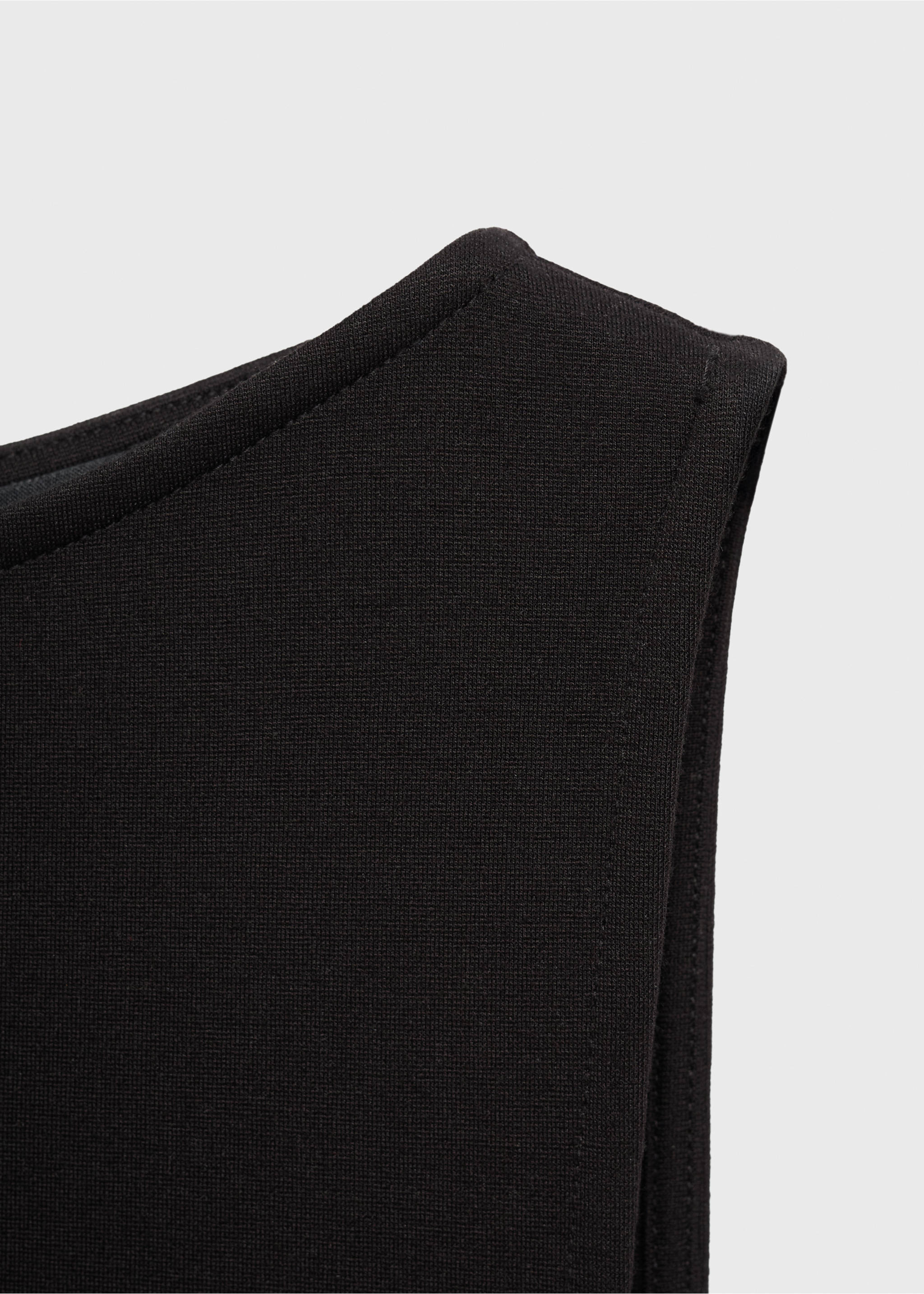 Long jumpsuit with belt and buckle - Details of the article 0, Black. Ref: 17074082-00.