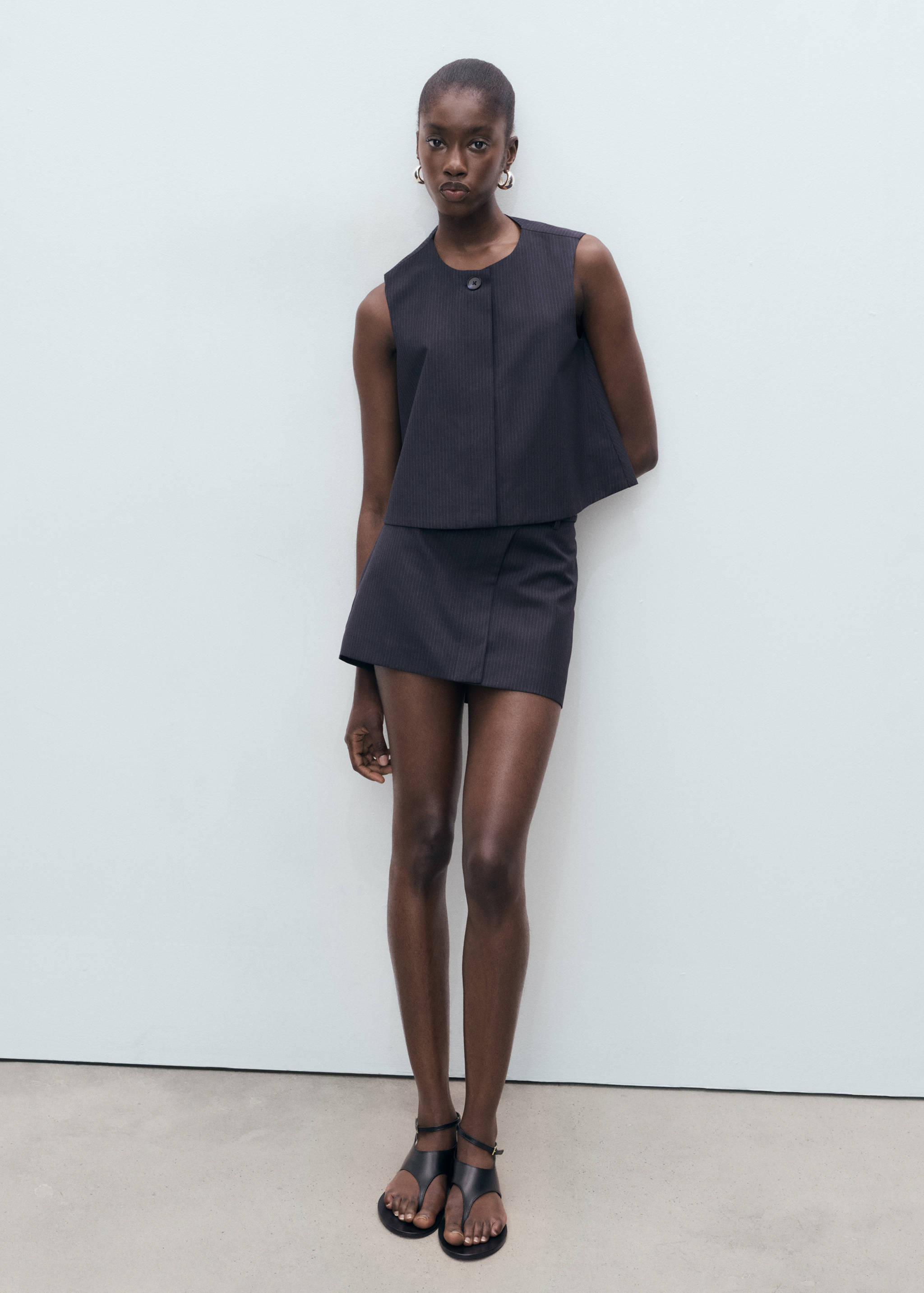 Top de risca diplomática abaloada - Plano geral