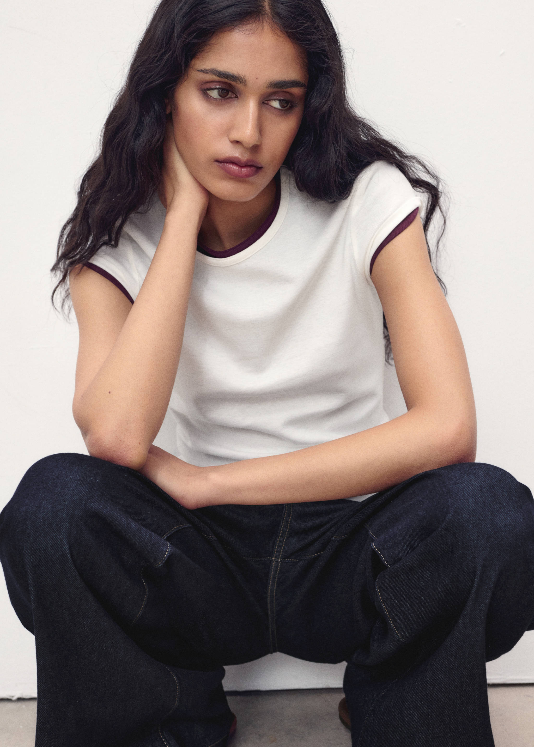 Short-sleeved cotton t-shirt - Details of the article 1