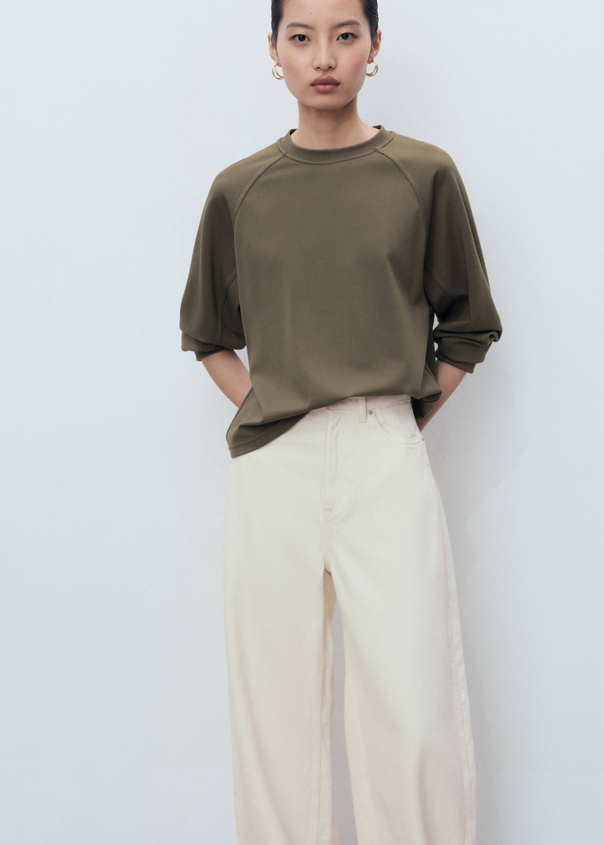 Crewneck sweatshirt - Details of the article 2