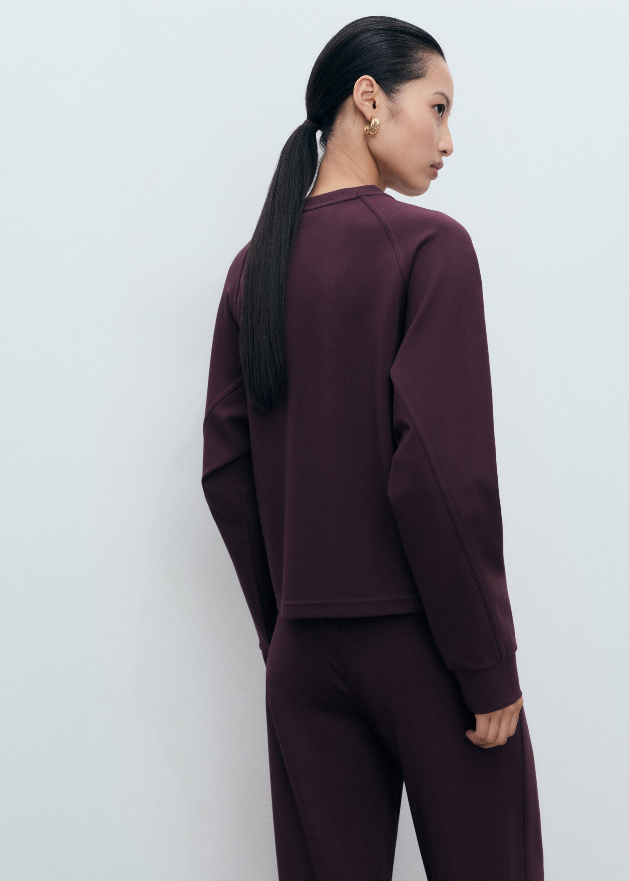 Sweat-shirt col rond - Verso de l’article, Bordeaux. Ref: 17074097-00.