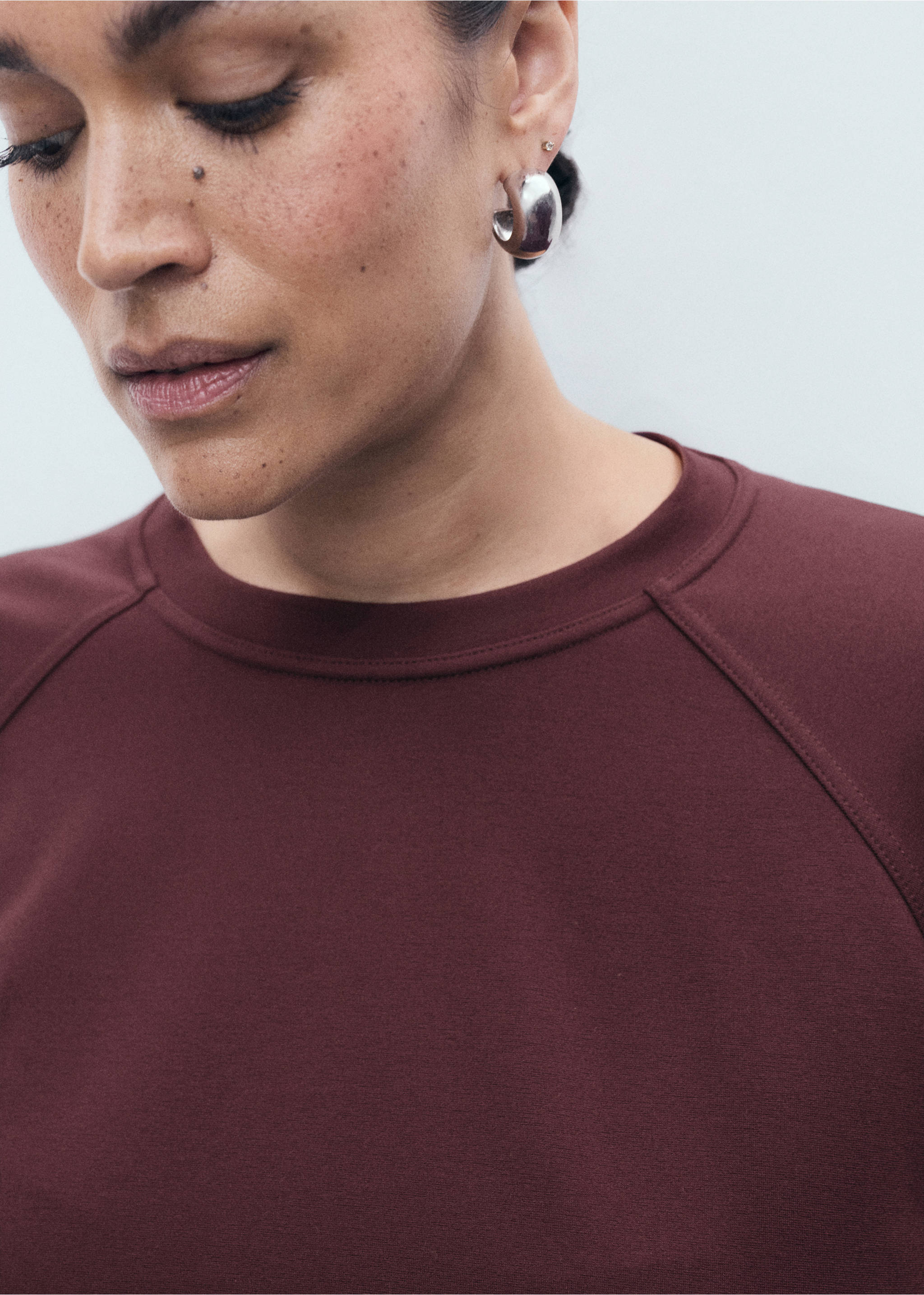 Sweat-shirt col rond - Détail de l'article 4, Bordeaux. Ref: 17074097-00.
